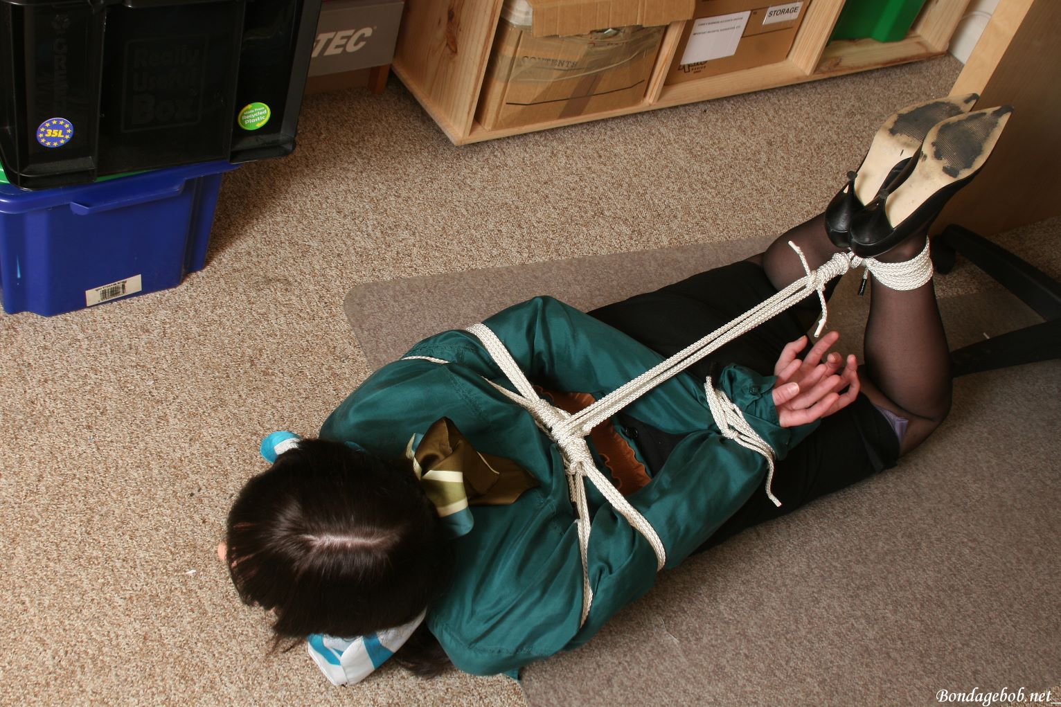 Tied Sexy Beauties 292-2