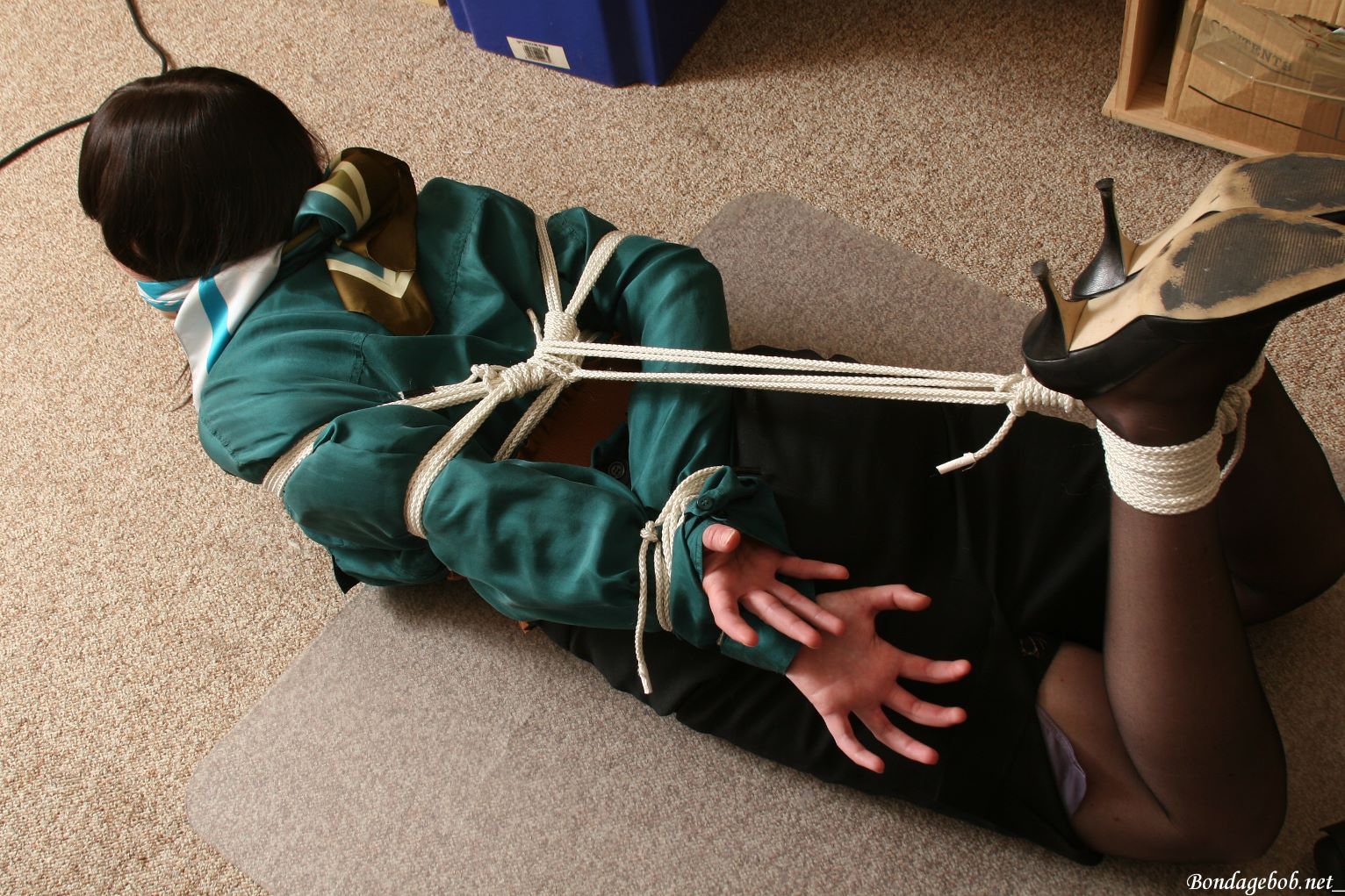 Tied Sexy Beauties 292-2