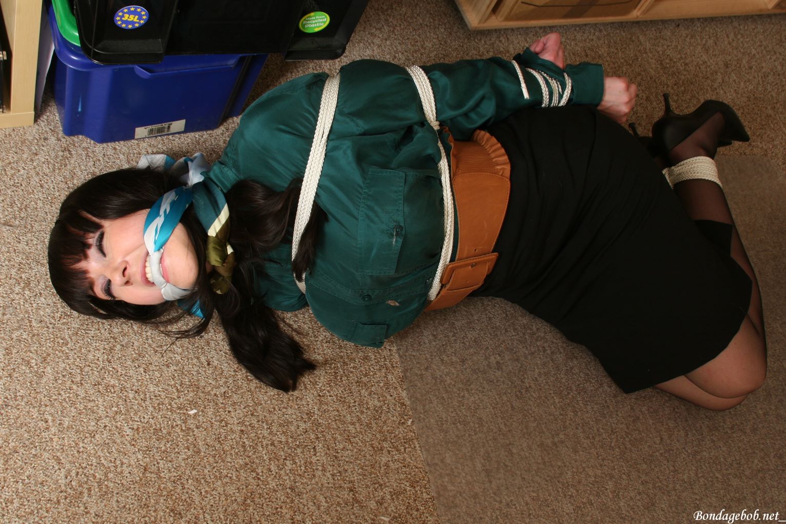 Tied Sexy Beauties 292-2