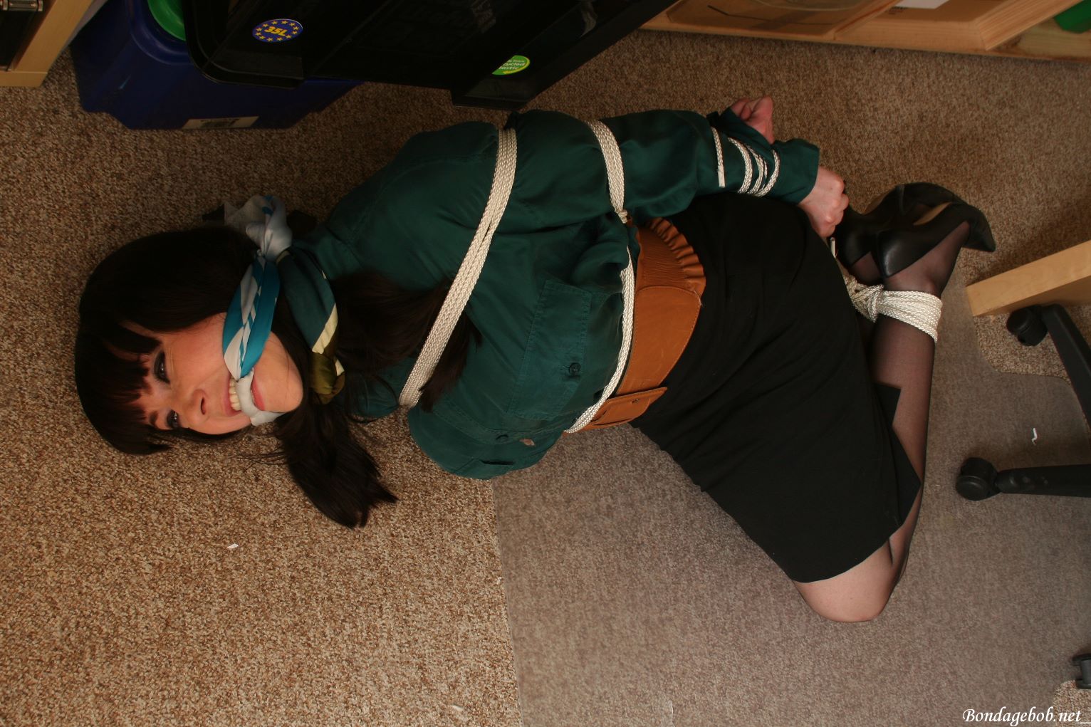 Tied Sexy Beauties 292-2