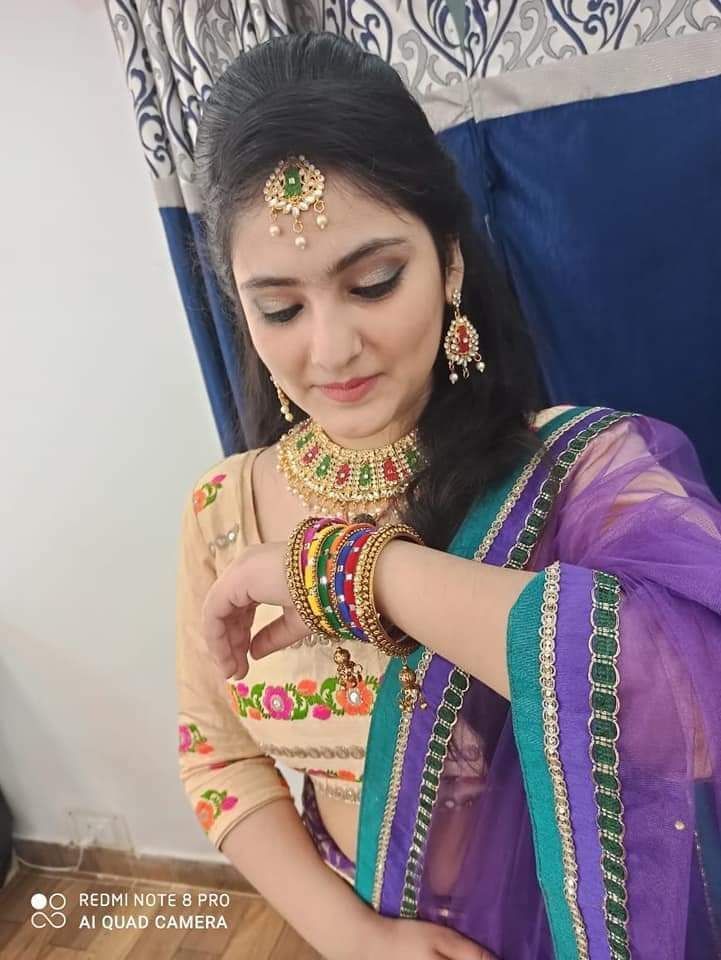 Beautiful horny married girl unseen pics