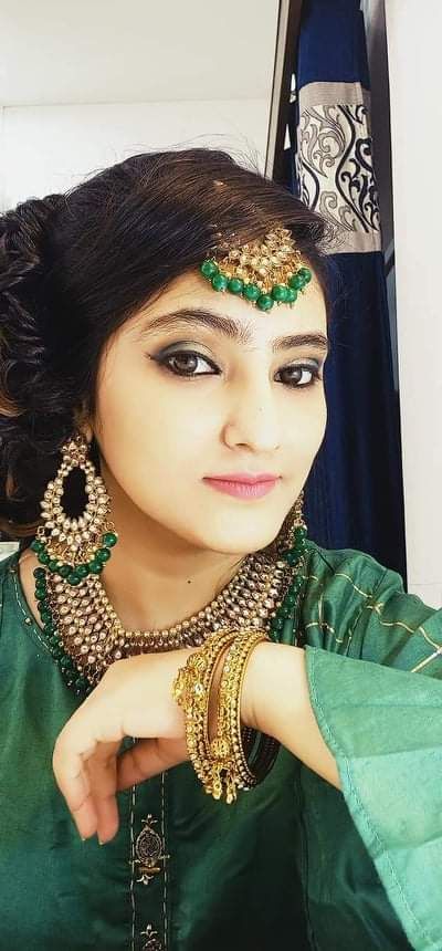 Beautiful horny married girl unseen pics