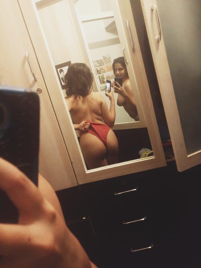 Pak Hot Horny Cute Girl