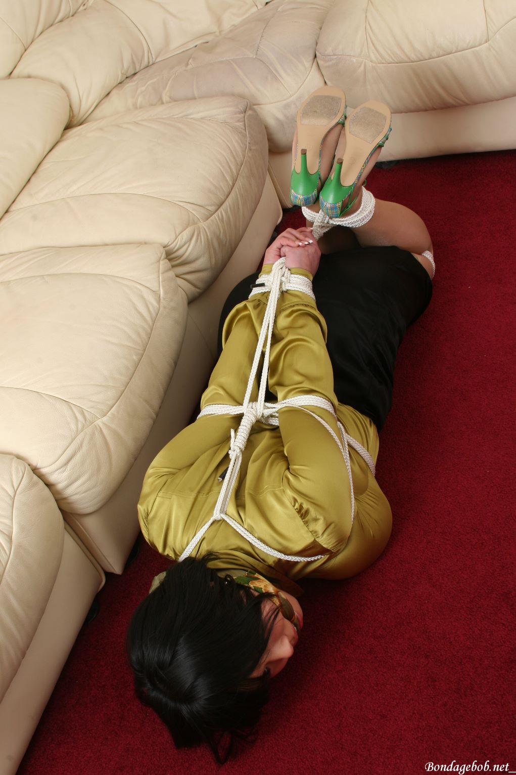 Tied Sexy Beauties 298-2