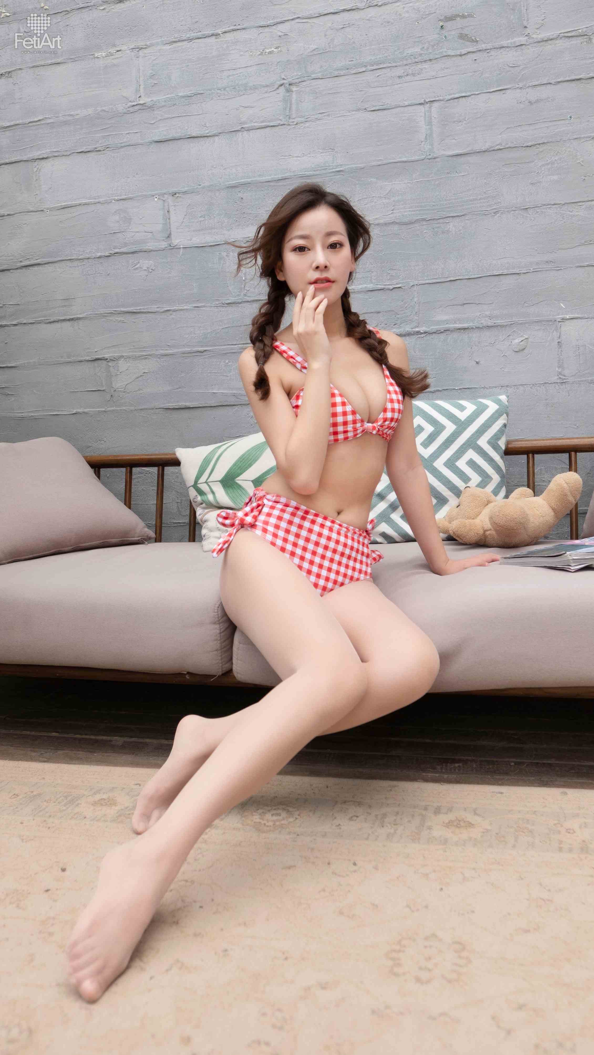 China Beauty Legs and feet 1036