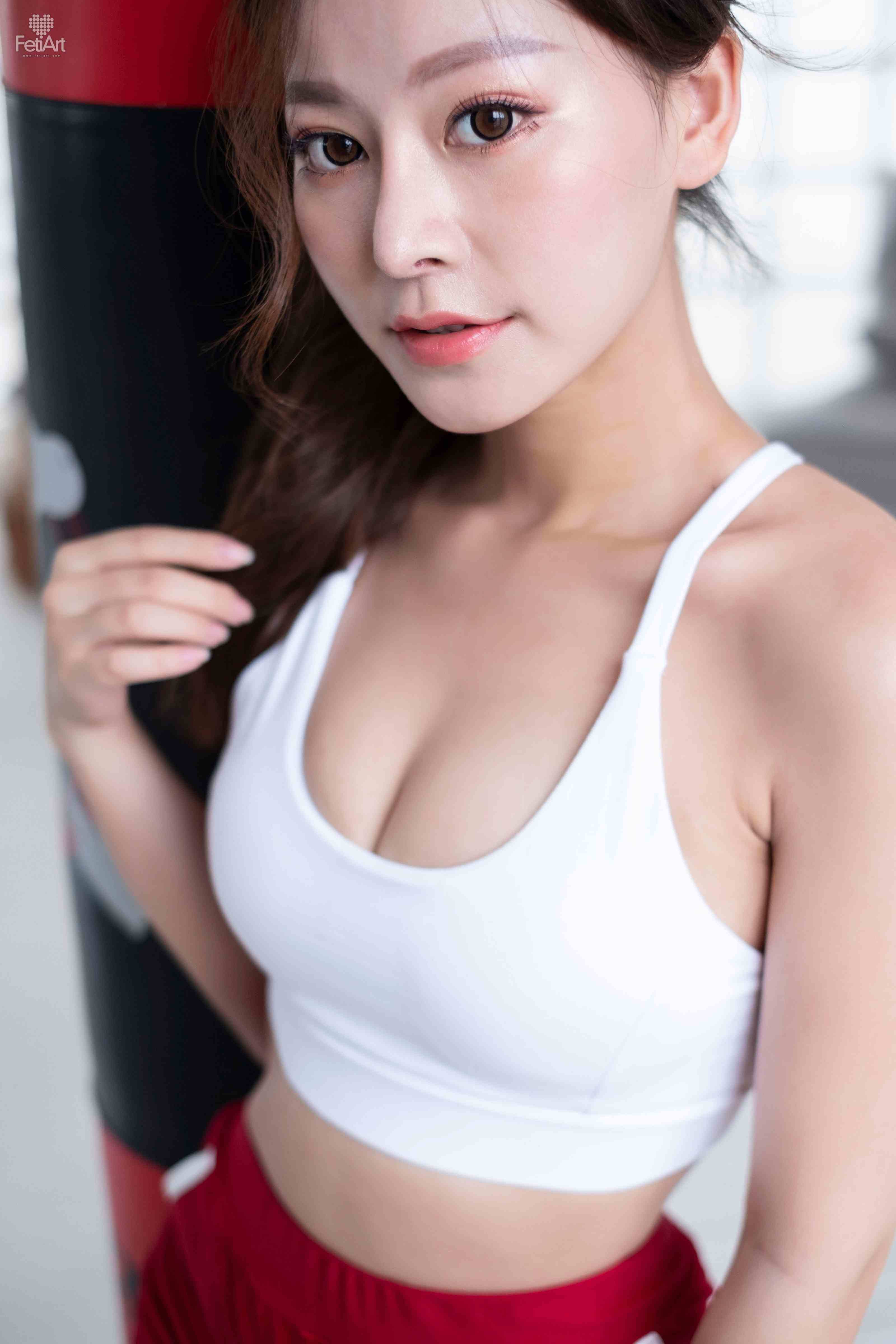 China Beauty Legs and feet 1048