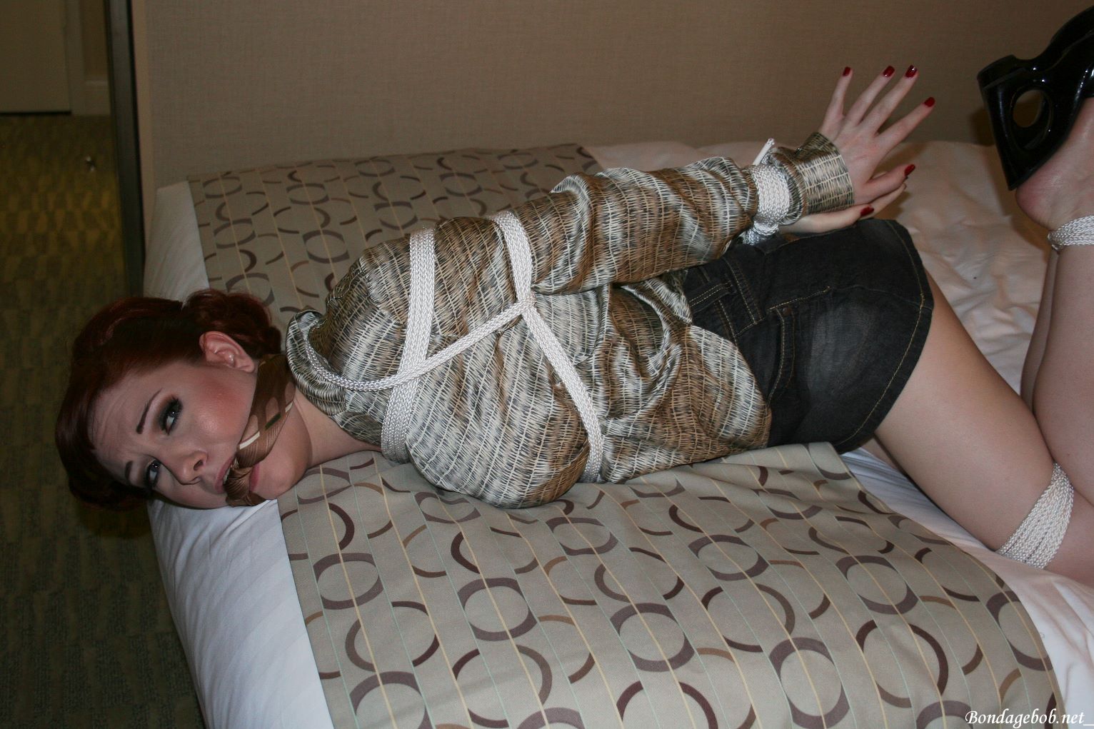 Tied Sexy Beauties 309-2