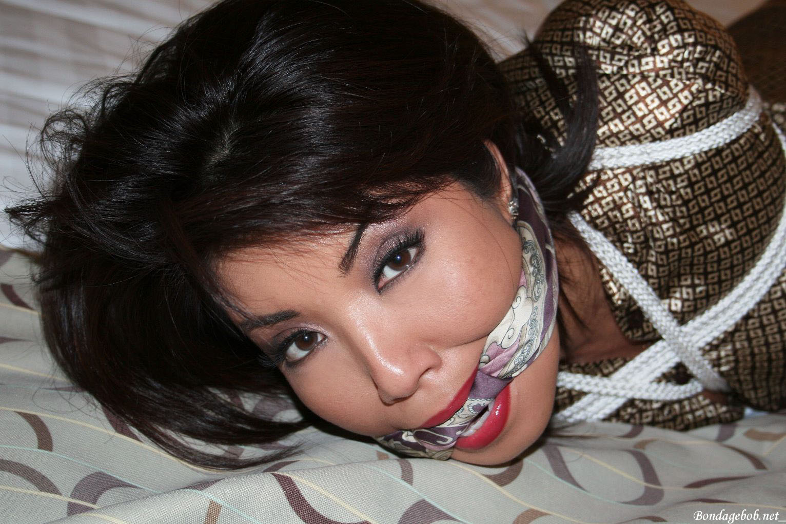 Tied Sexy Beauties 313-2