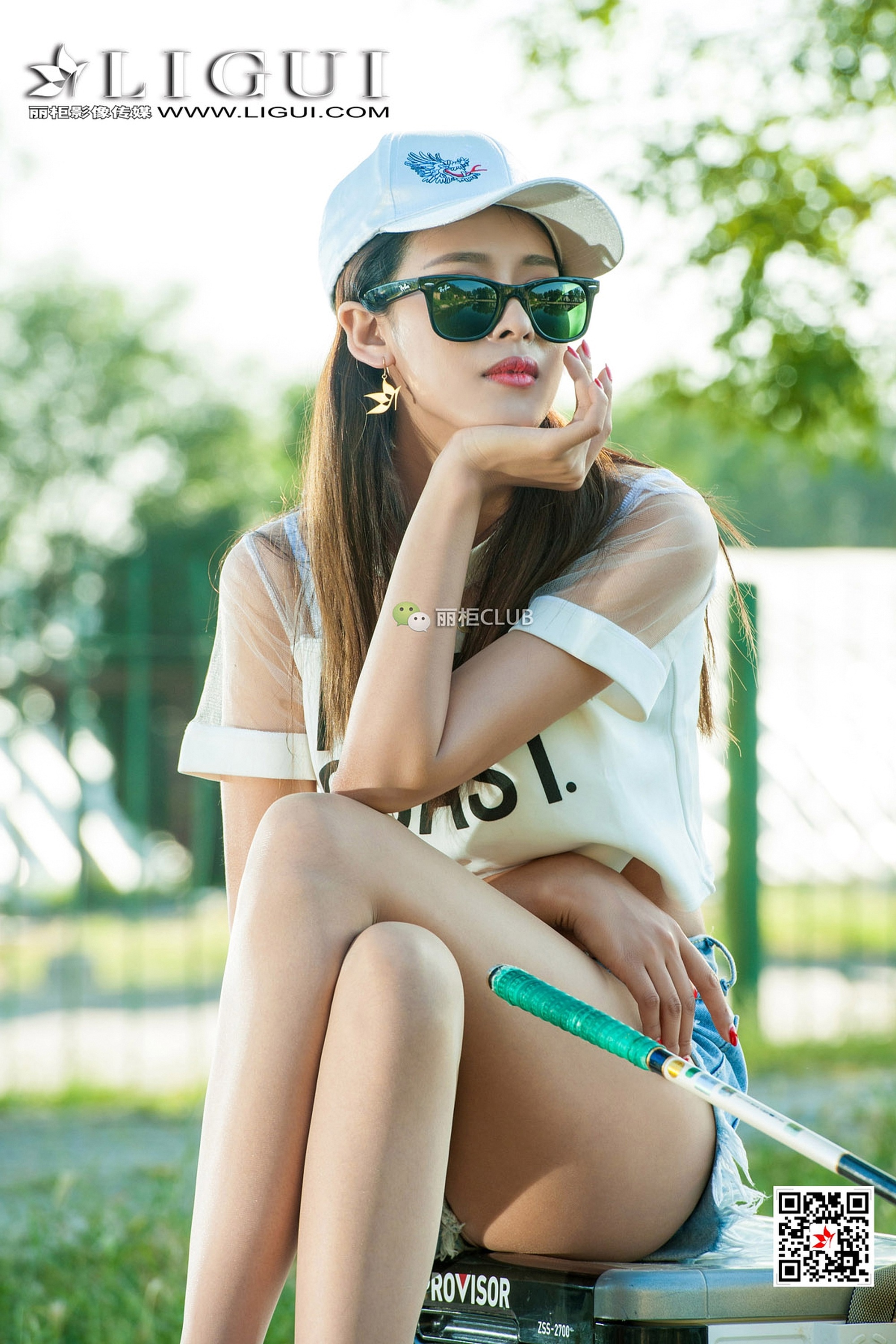 pretty lady dirty feet 52