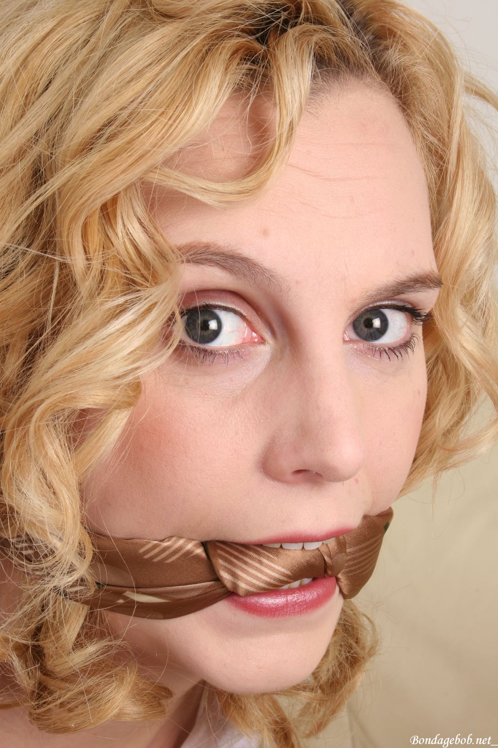 Tied Sexy Beauties 326