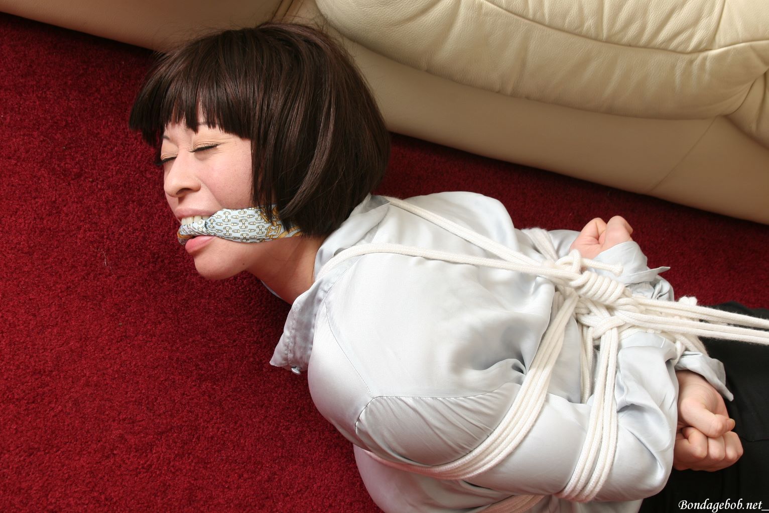 Tied Sexy Beauties 330-3