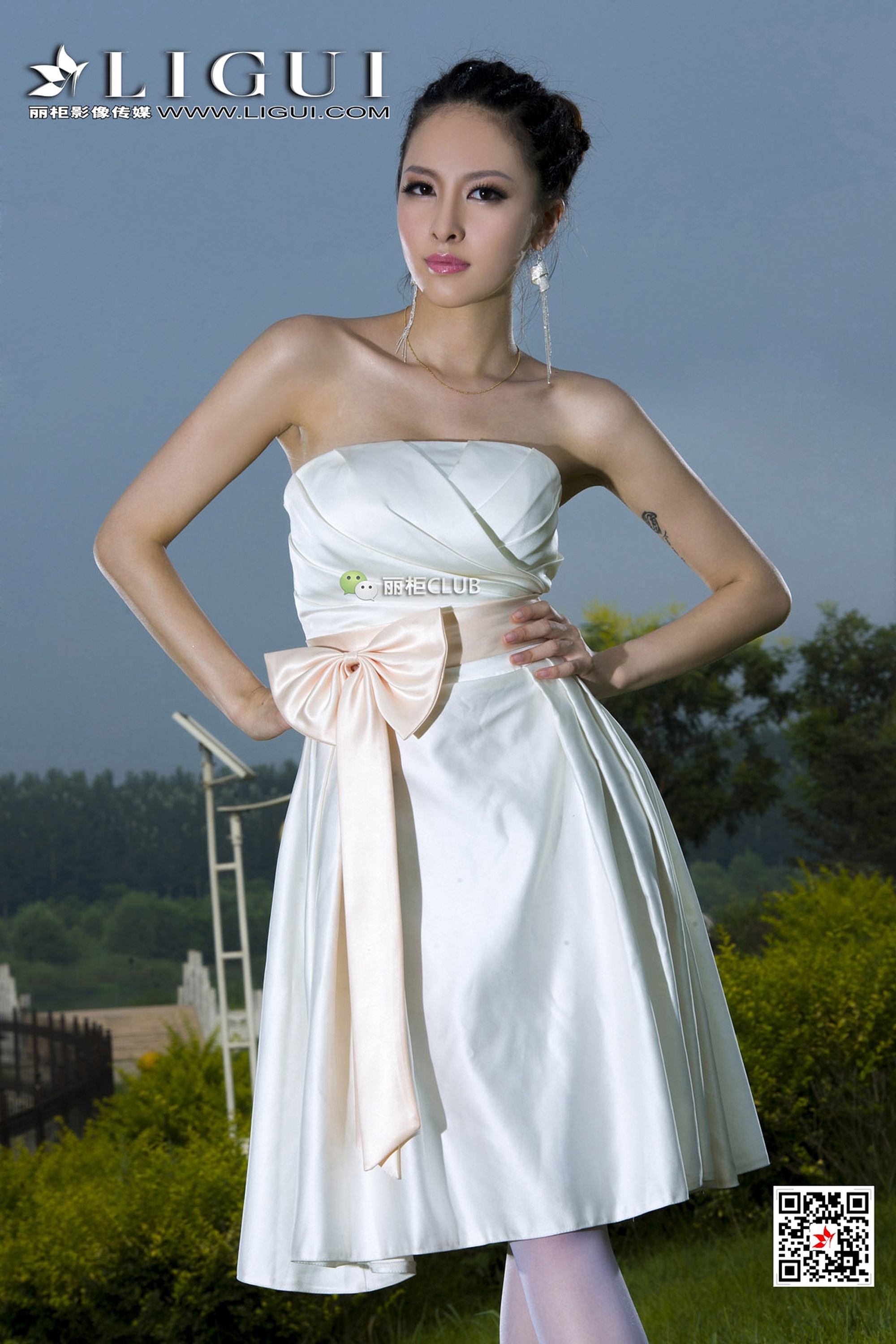 pretty lady dirty feet 55