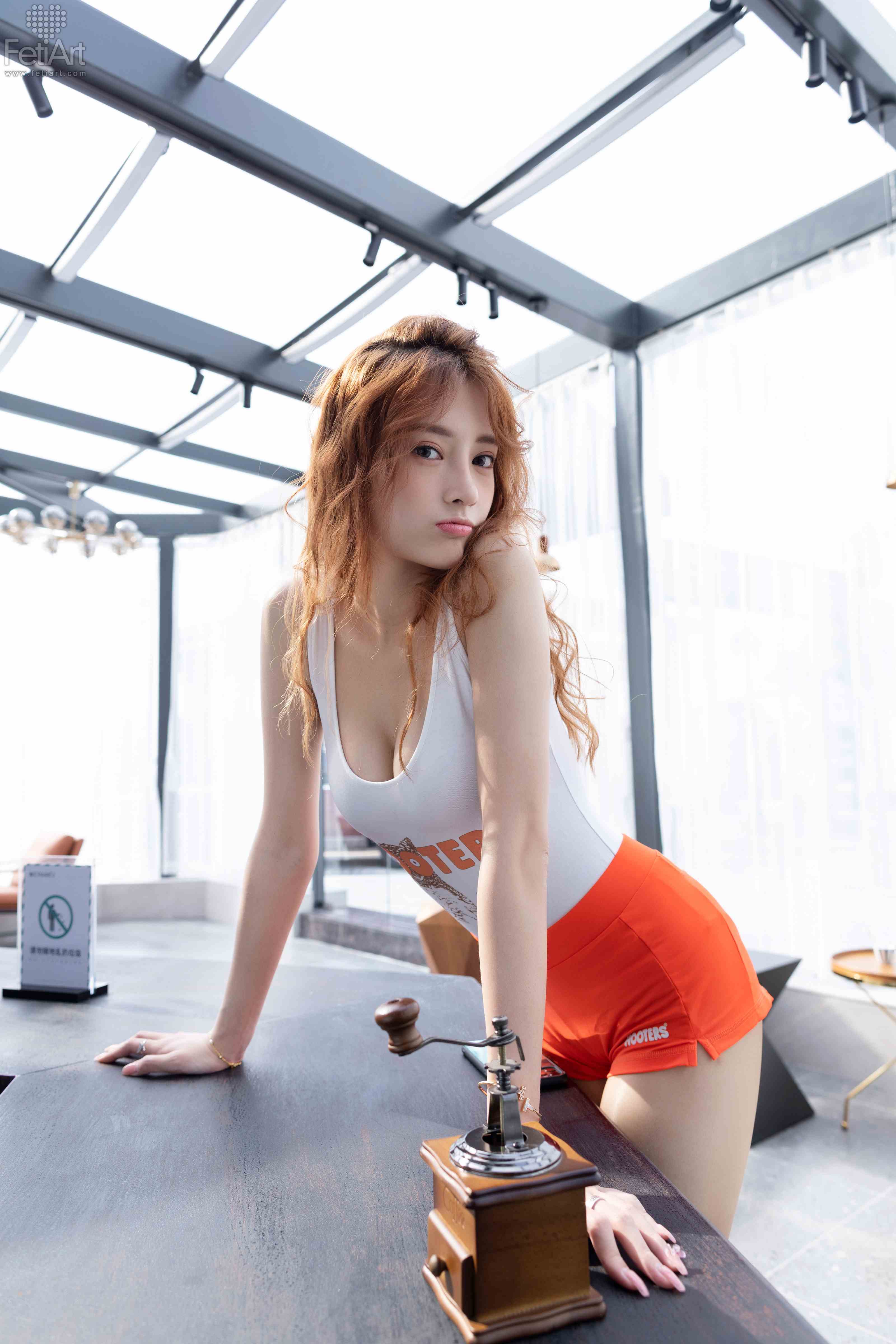 China Beauty Legs and feet 1056