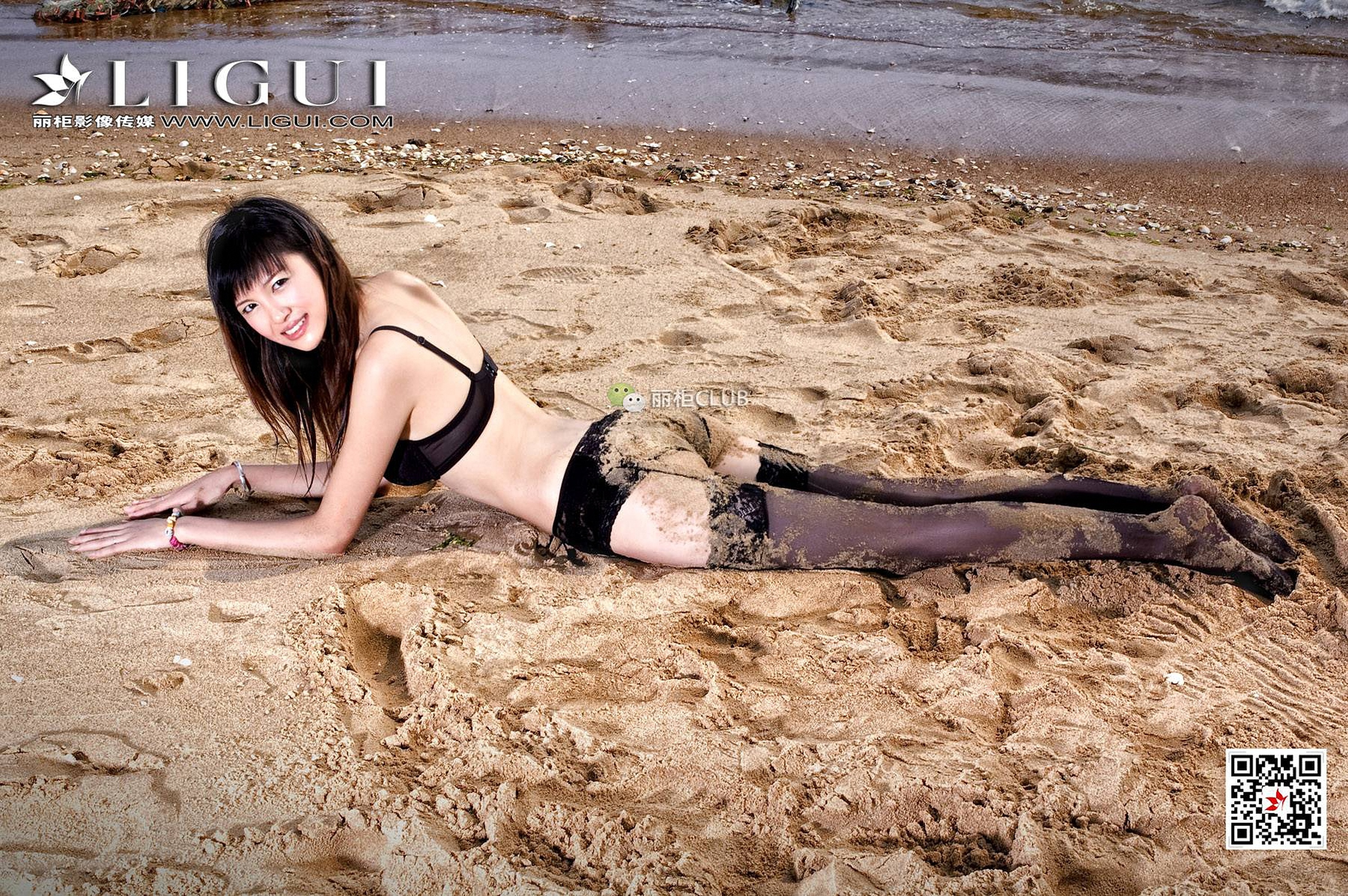 pretty lady dirty feet 56