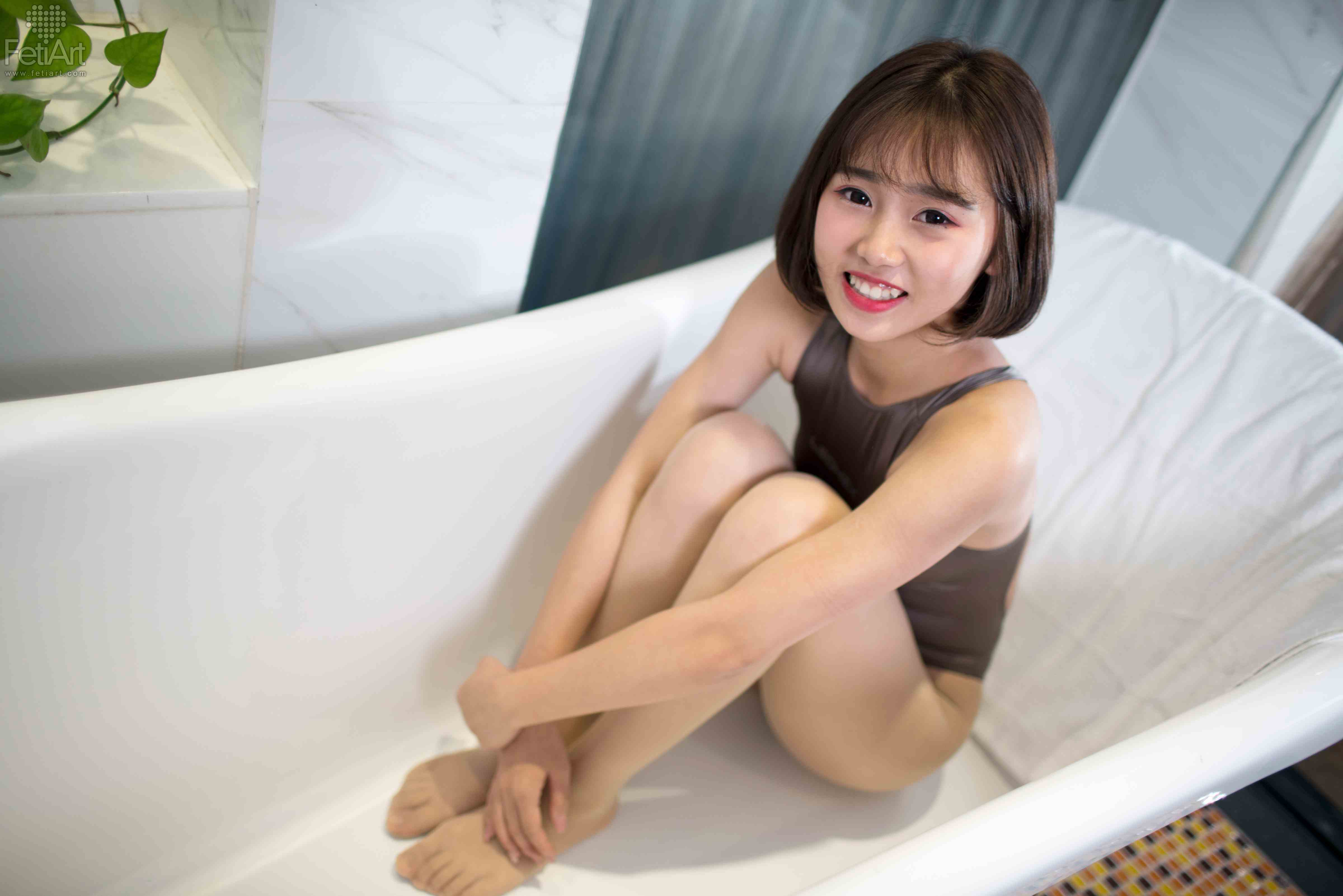 China Beauty Legs and feet 1061