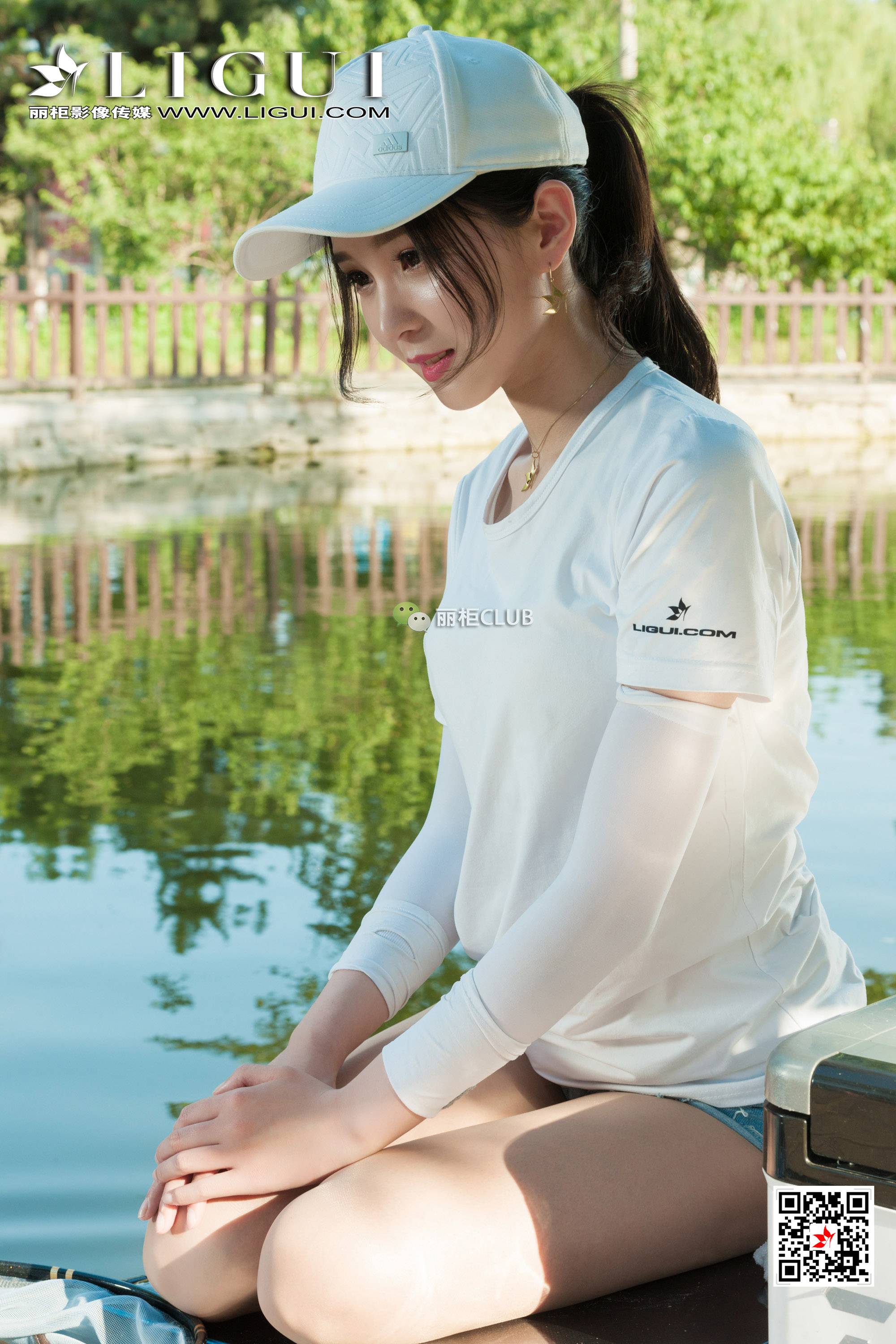 pretty lady dirty feet 57