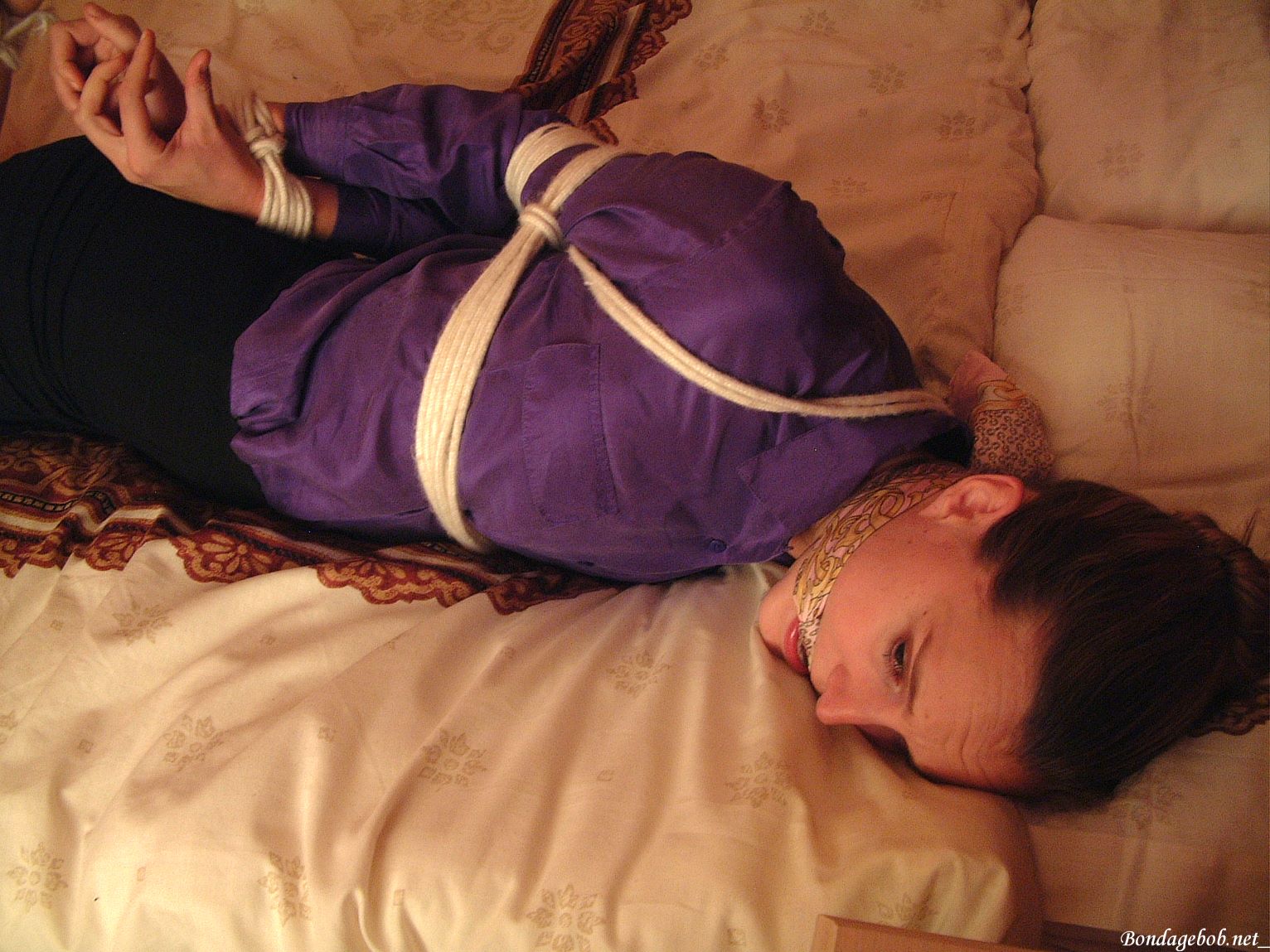 Tied Sexy Beauties 347-1