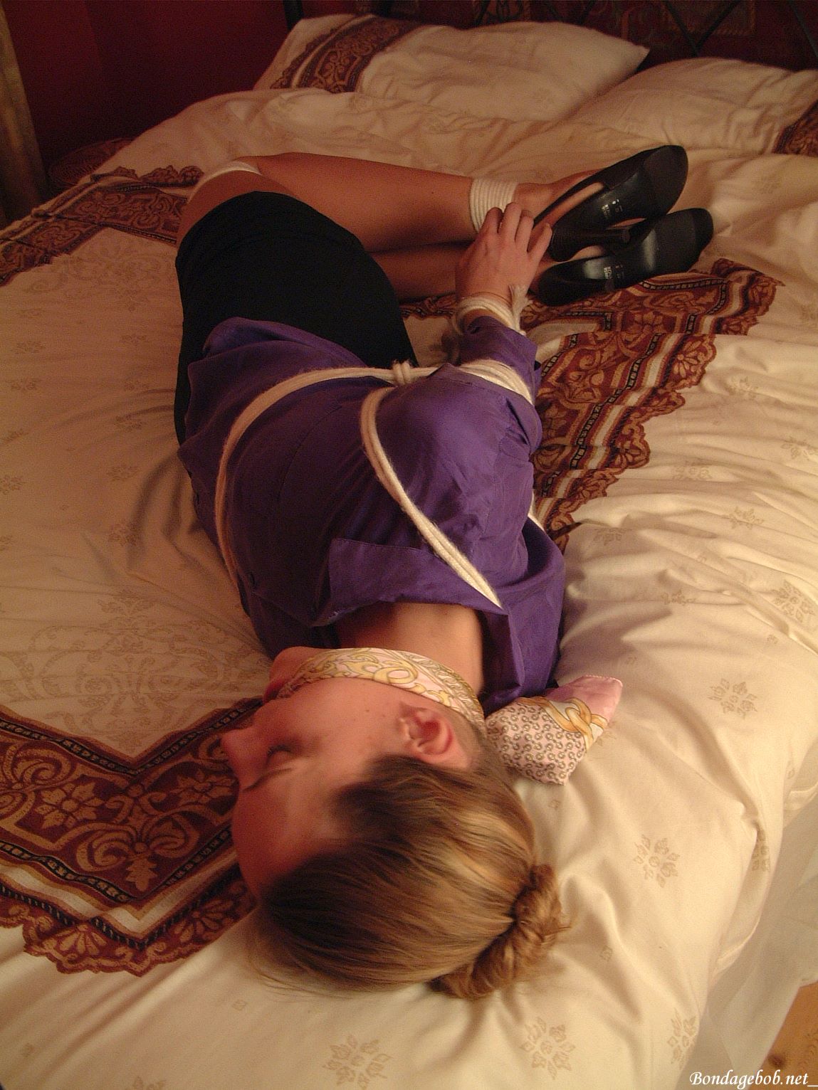 Tied Sexy Beauties 347-1