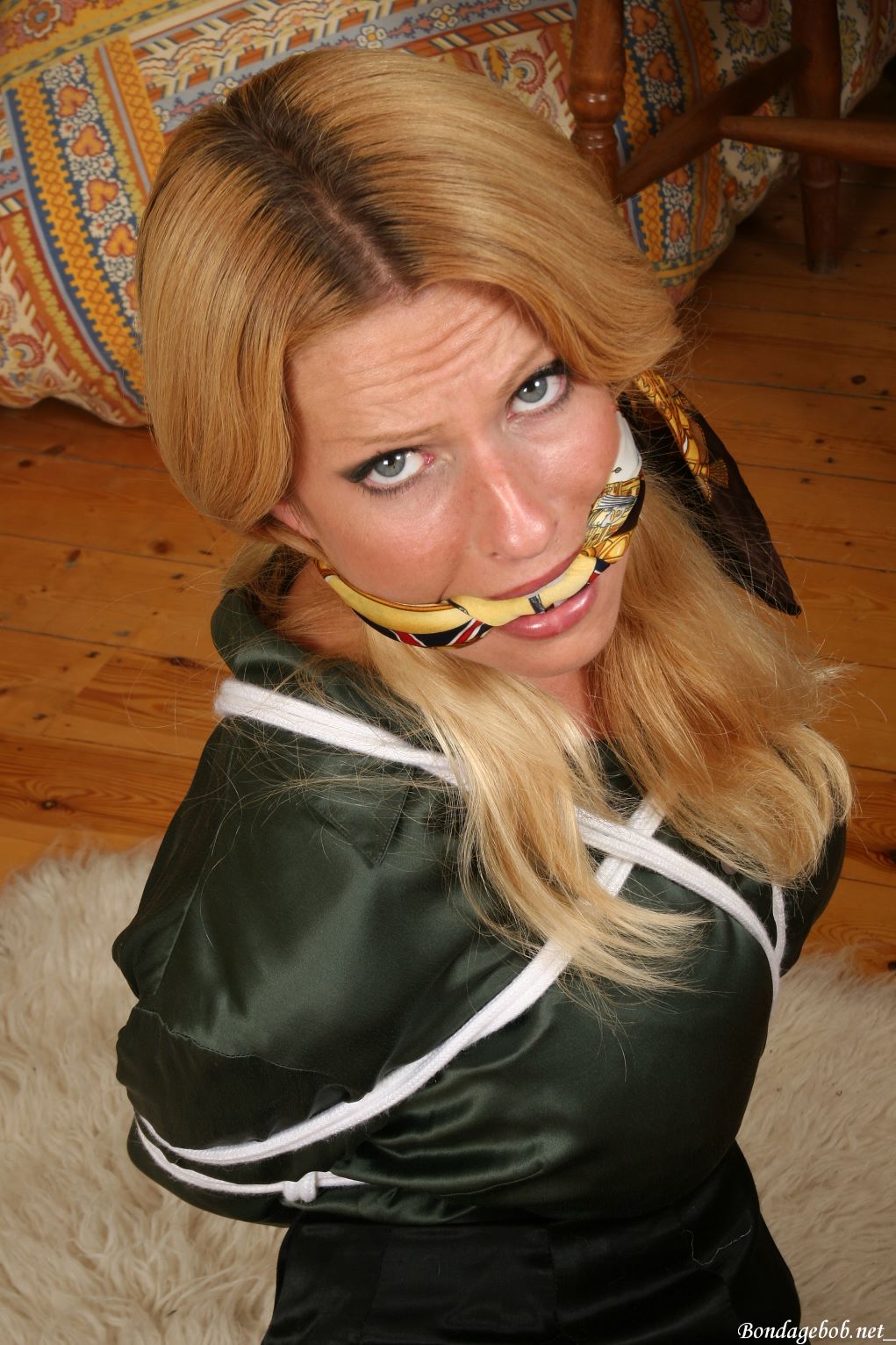 Tied Sexy Beauties 348-1