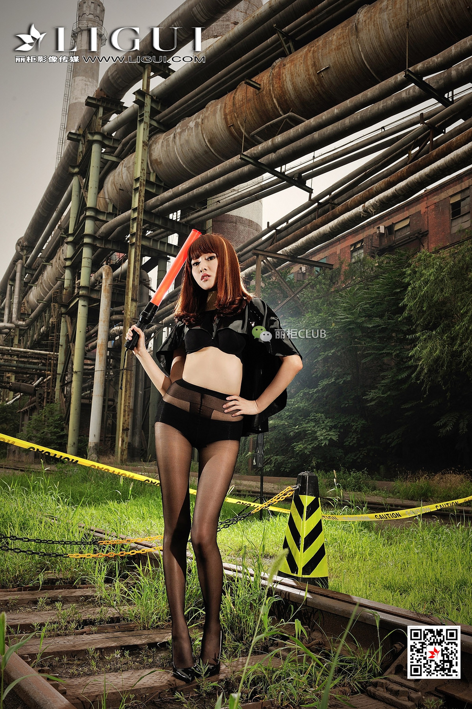 pretty lady dirty feet 60