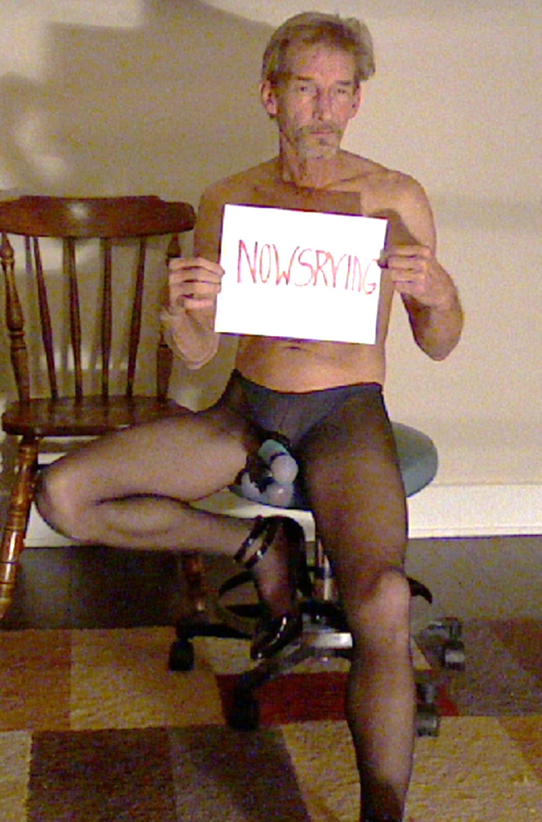 ROBERT RICHARD MILGATE SHEER BLACK PANTYHOSE AND HIGH HEELS