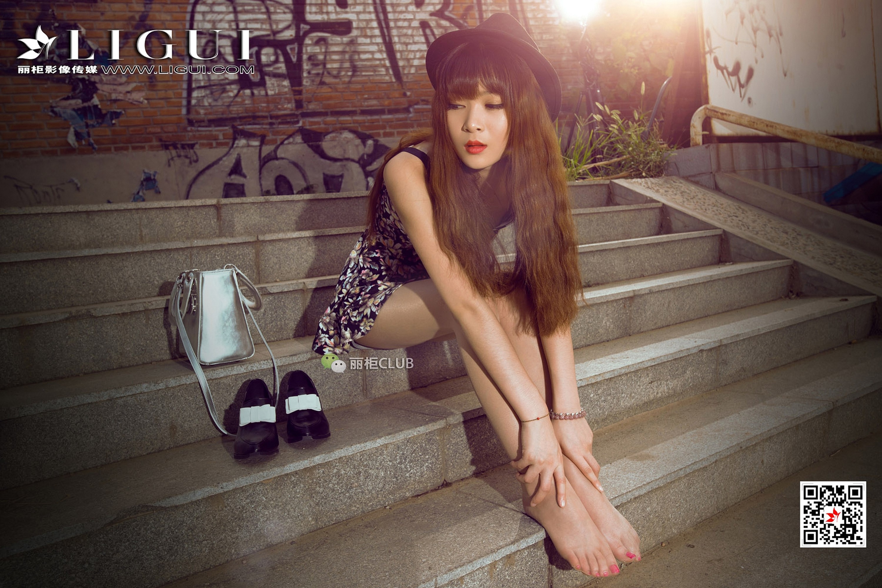 pretty lady dirty feet 61