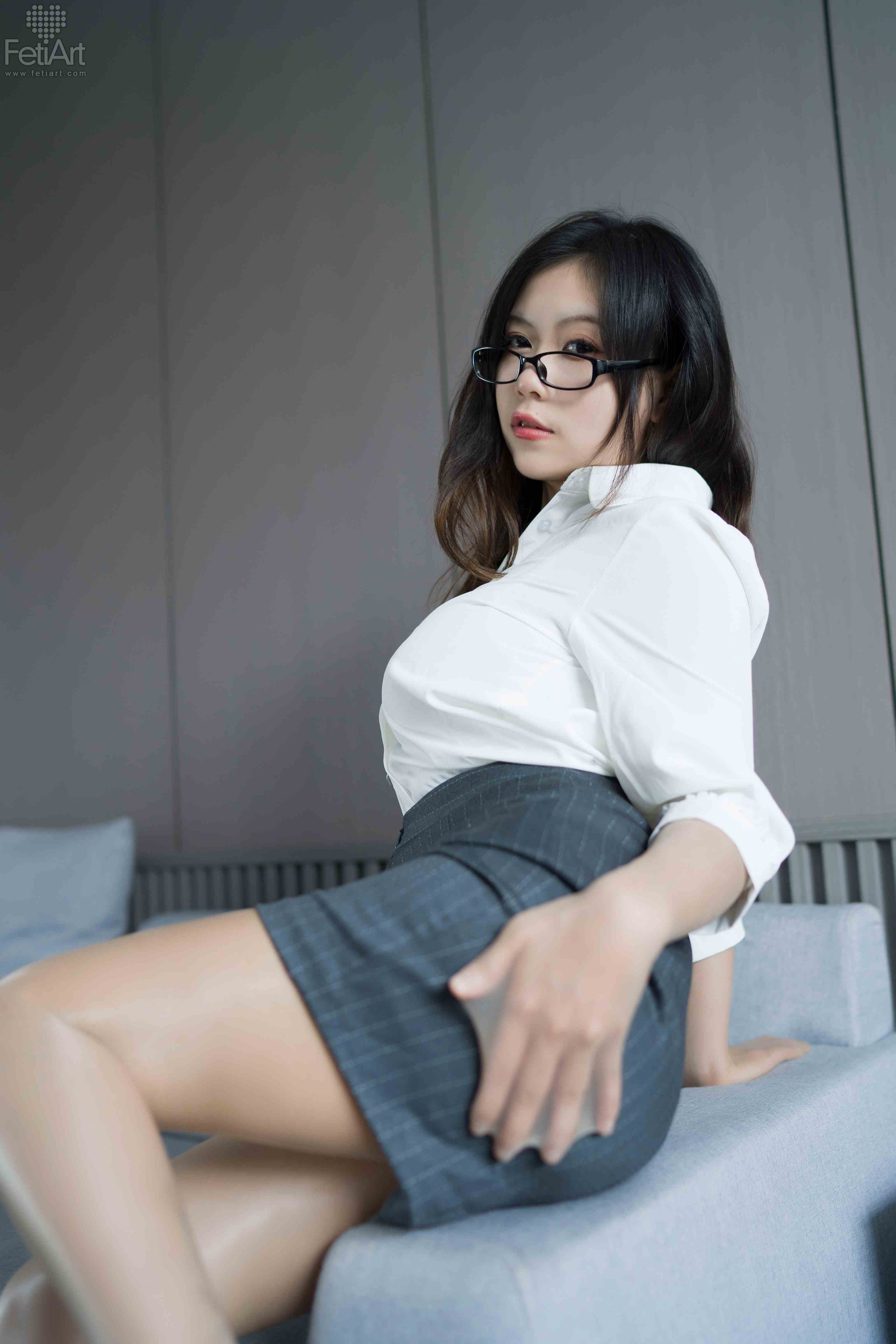 China Beauty Legs and feet 1085