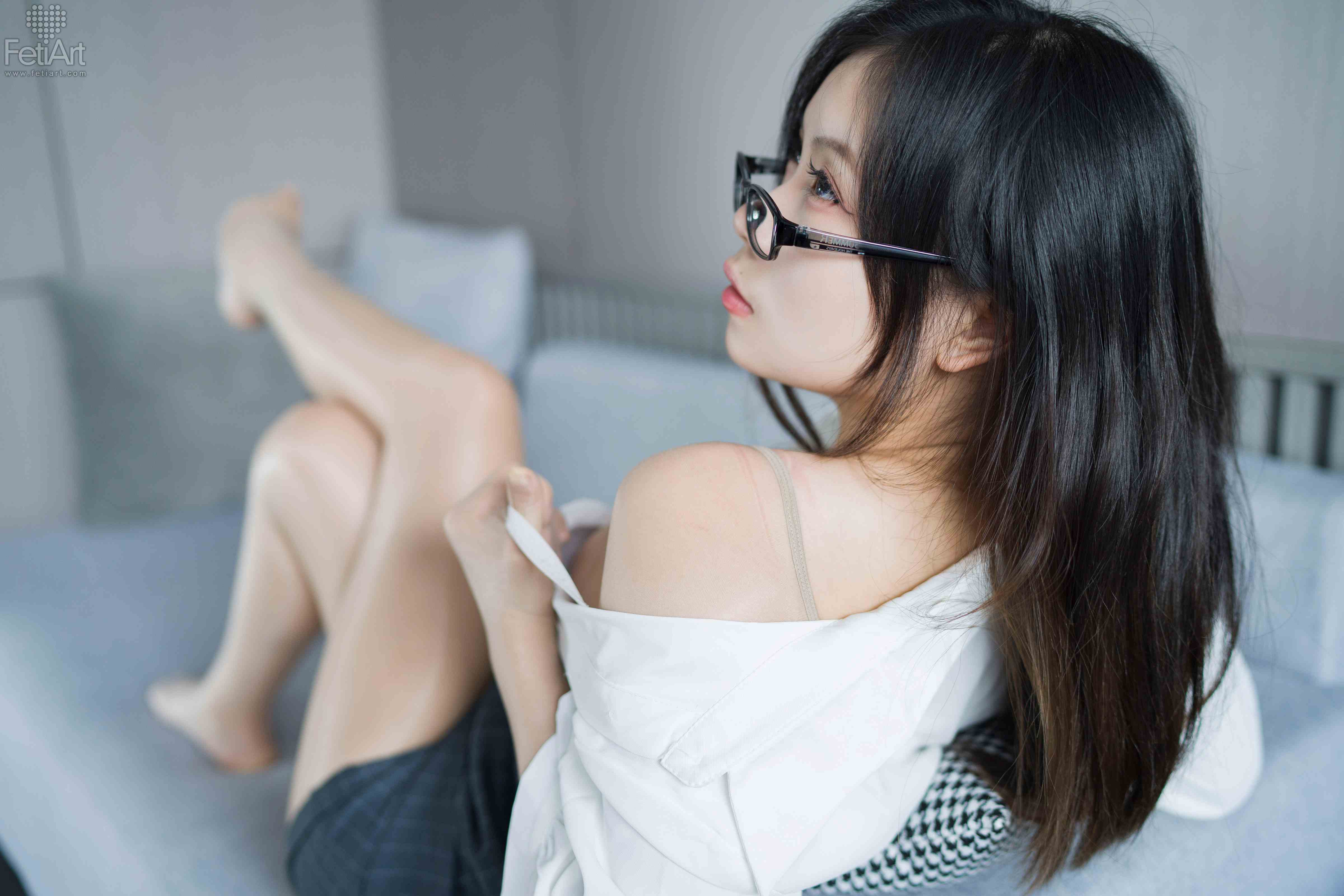 China Beauty Legs and feet 1085