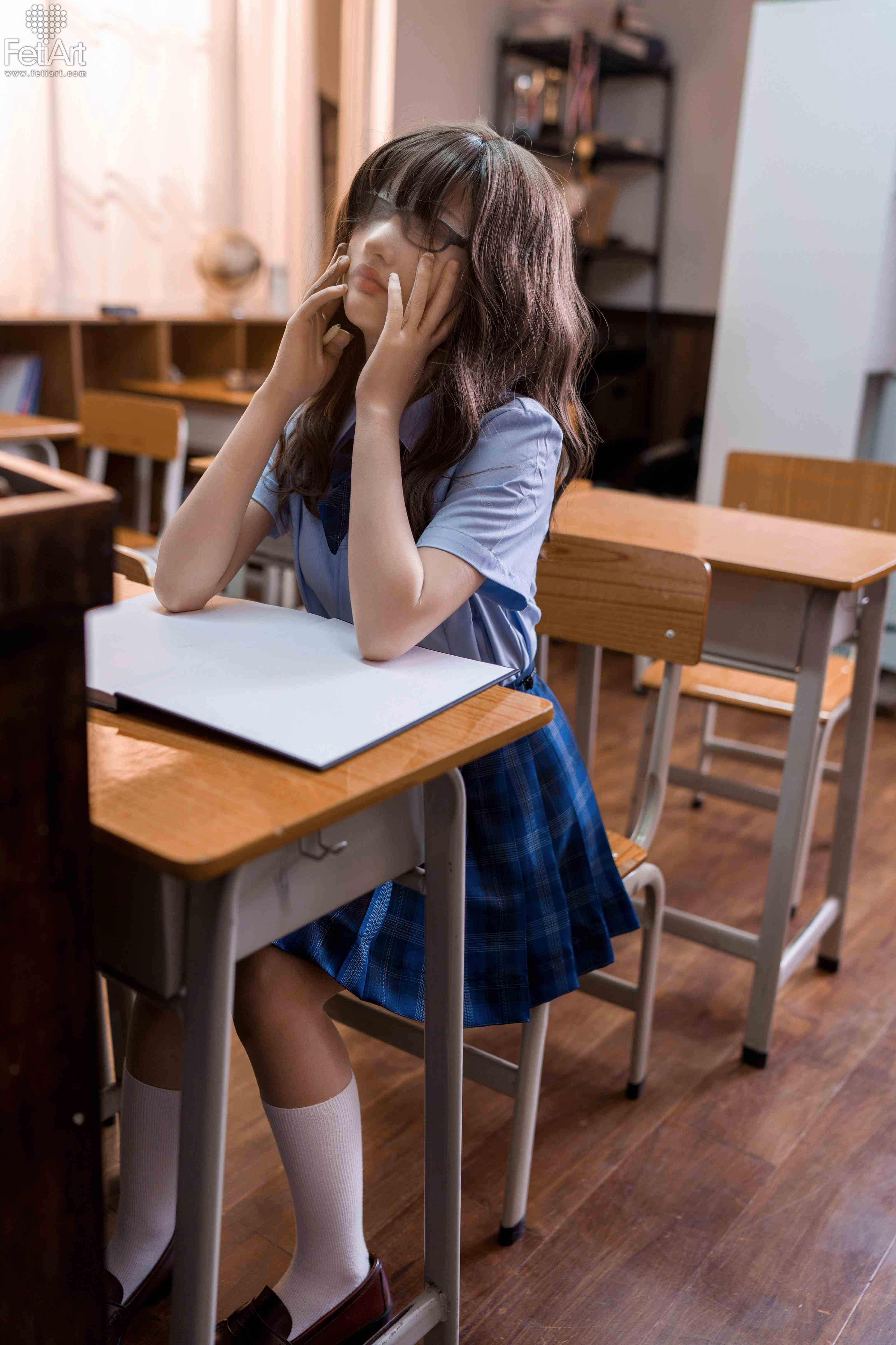 China Beauty Legs and feet 1091