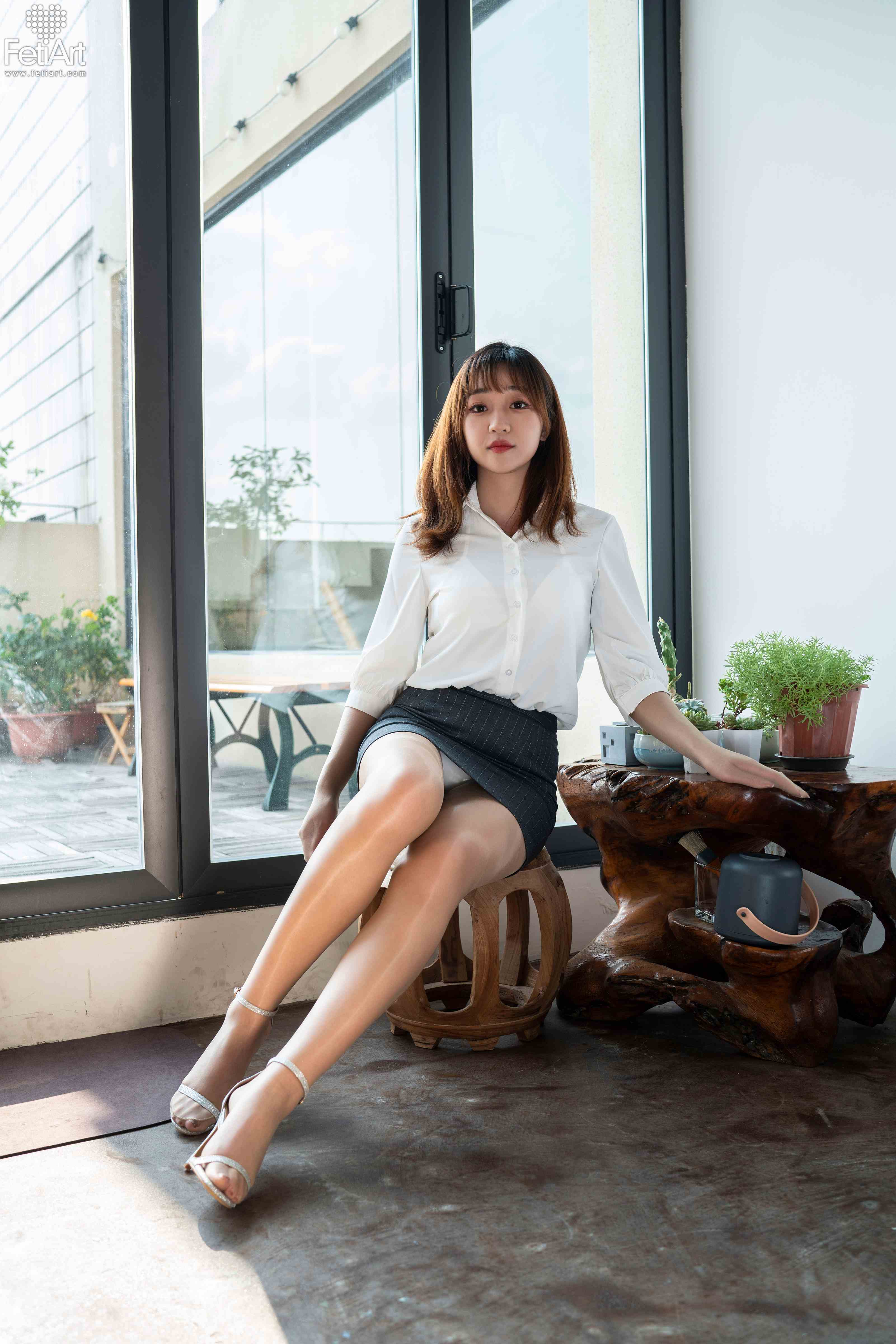 China Beauty Legs and feet 1092