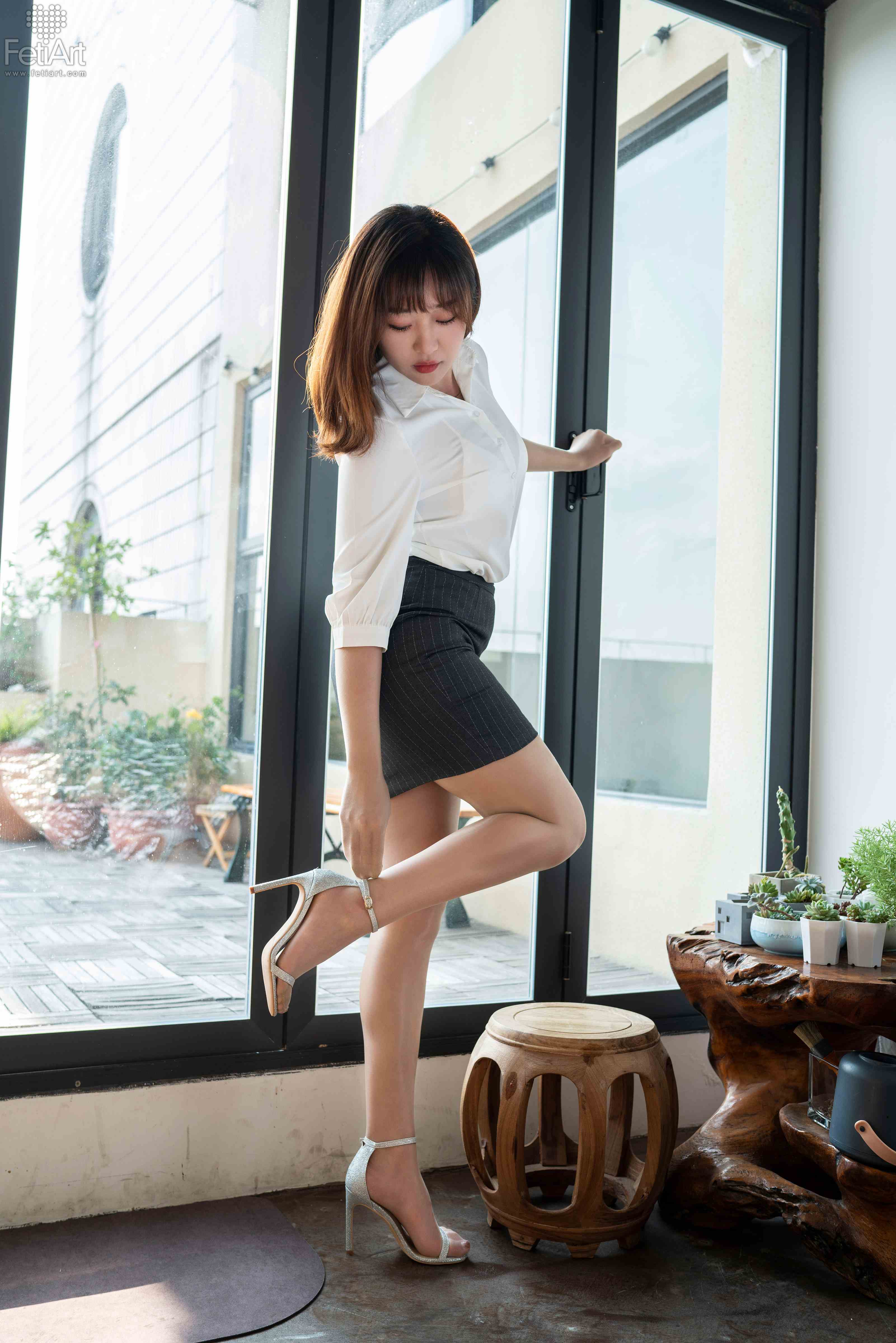 China Beauty Legs and feet 1092