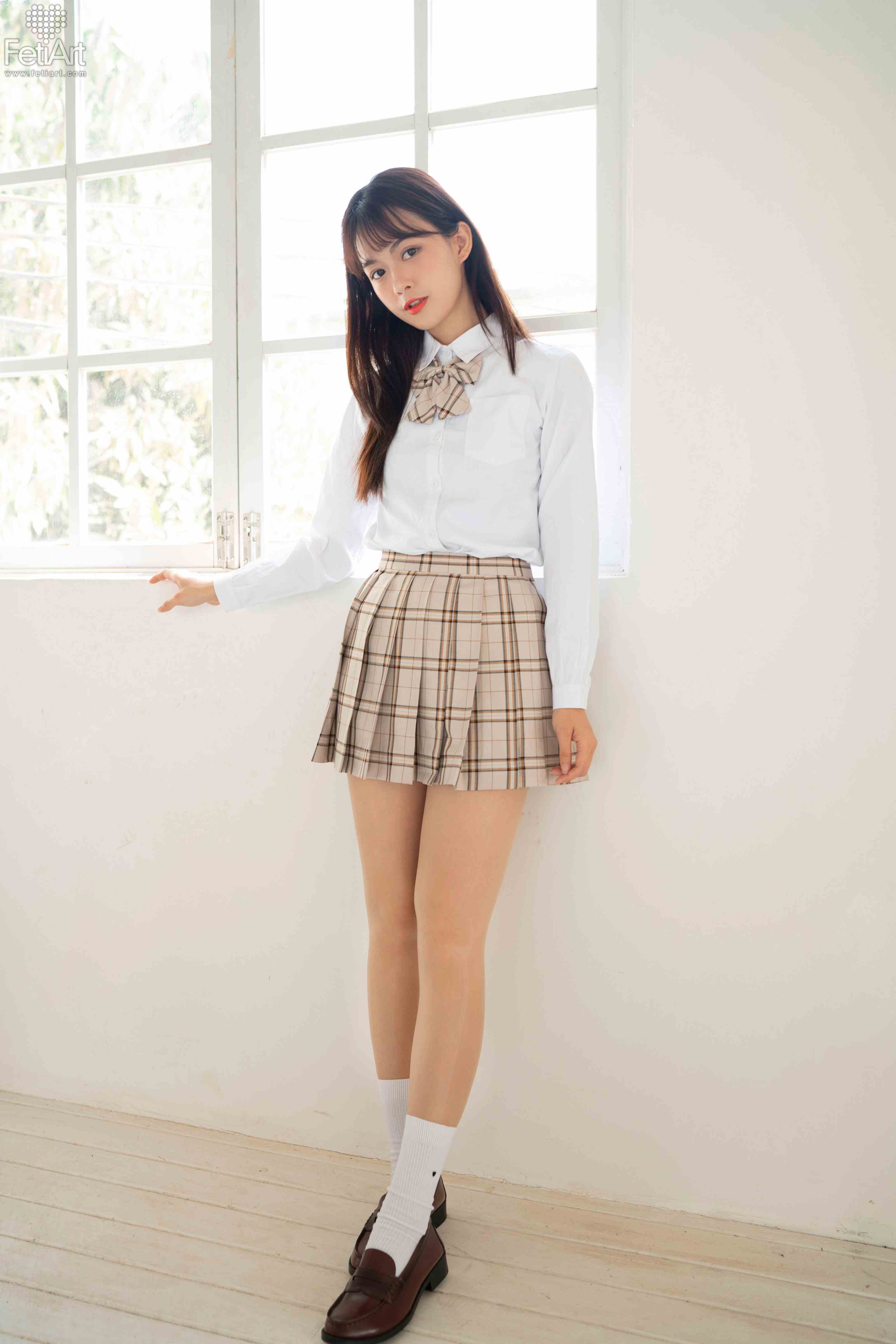 China Beauty Legs and feet 1099