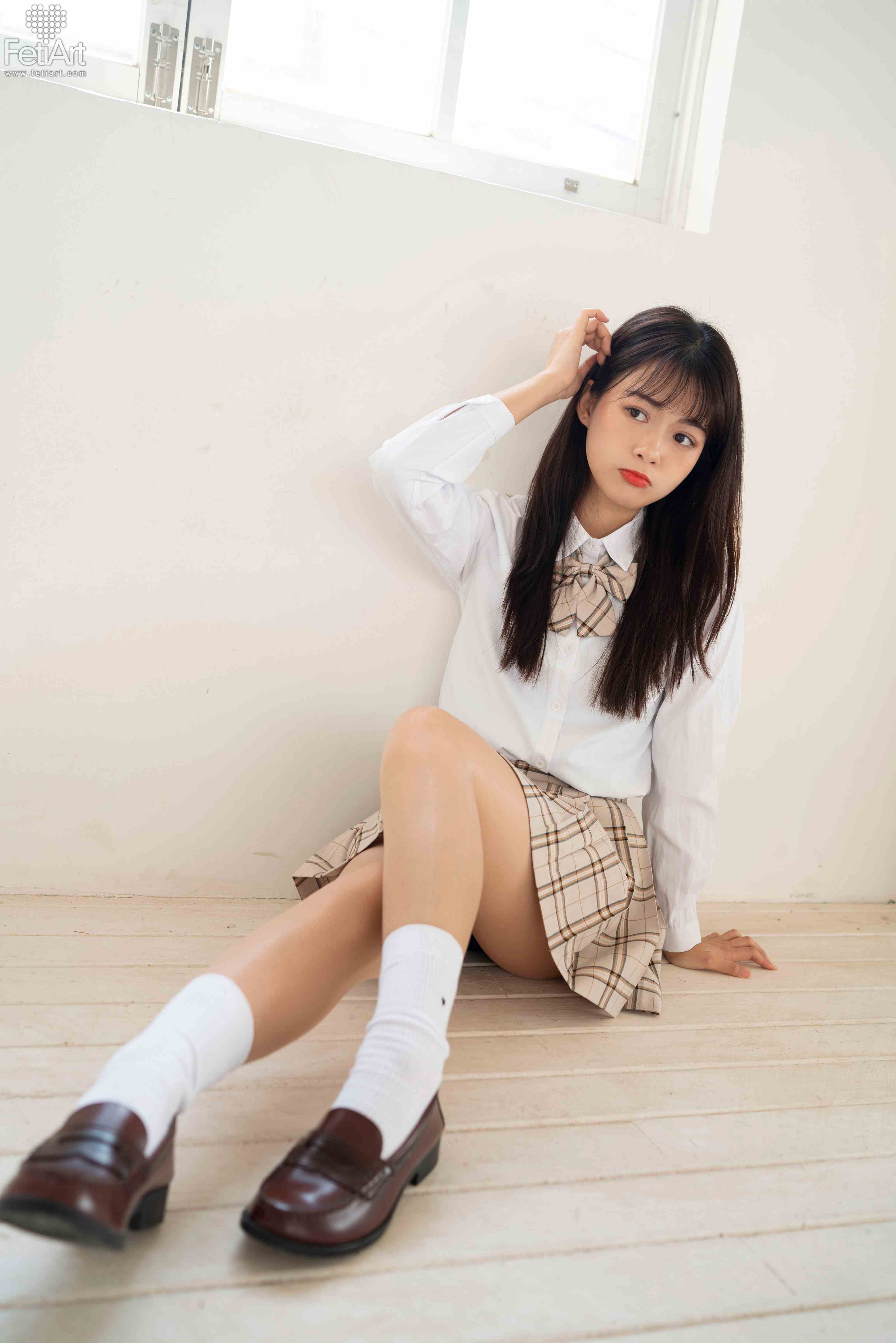 China Beauty Legs and feet 1099