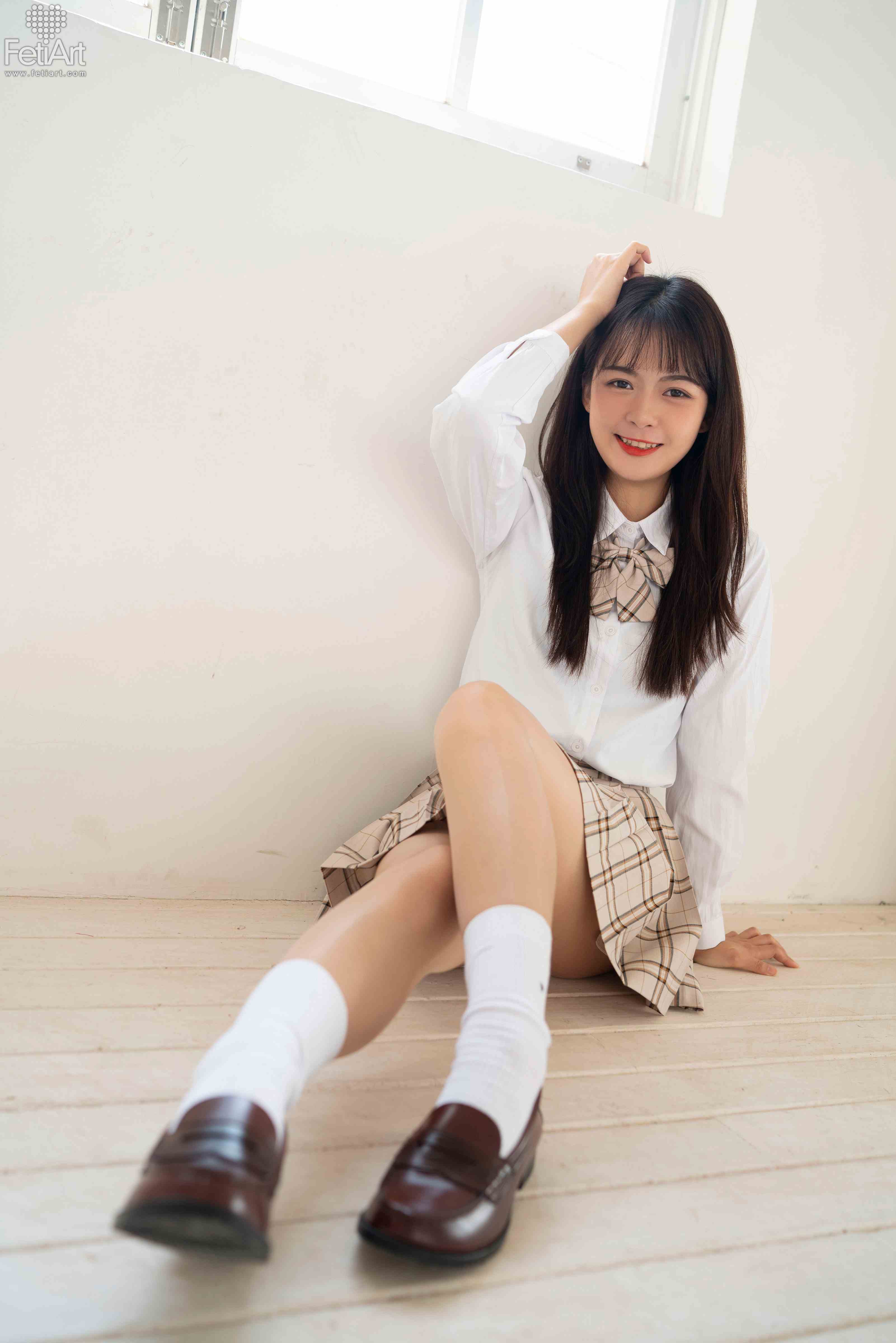 China Beauty Legs and feet 1099