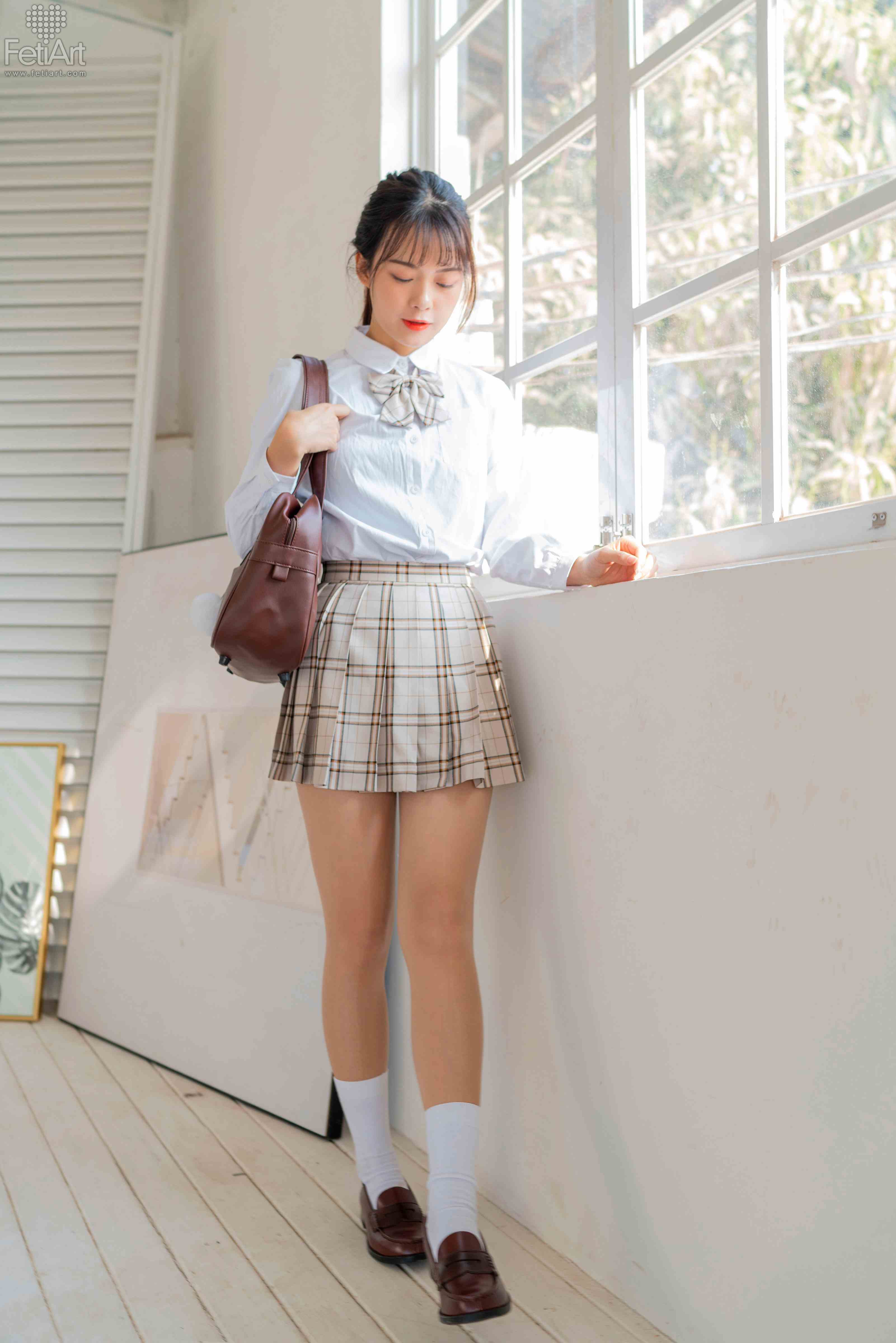 China Beauty Legs and feet 1099