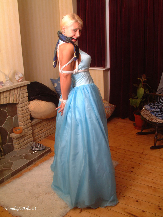 Tied Sexy Beauties 373-1