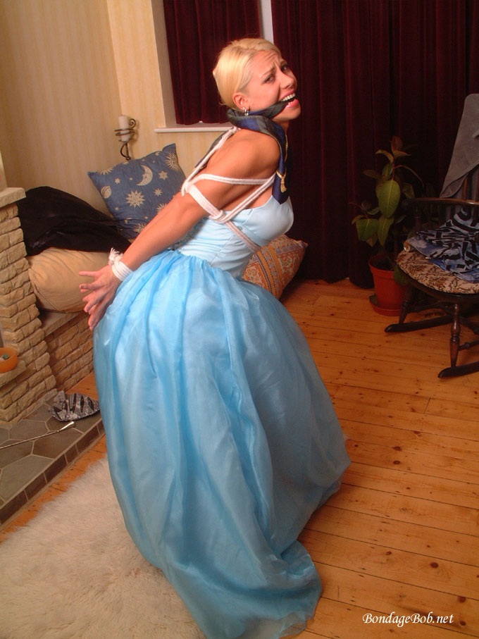 Tied Sexy Beauties 373-1