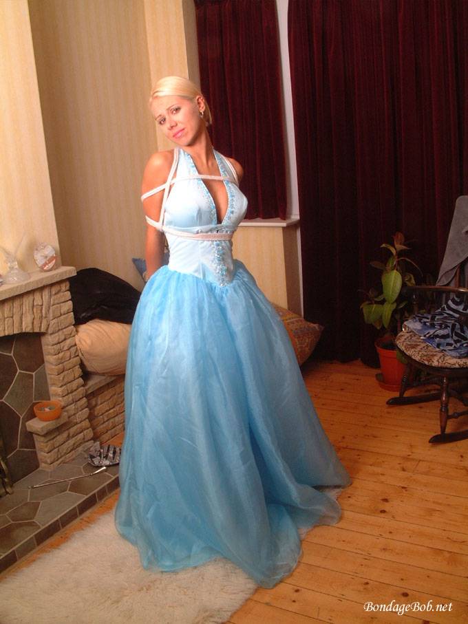 Tied Sexy Beauties 373-1