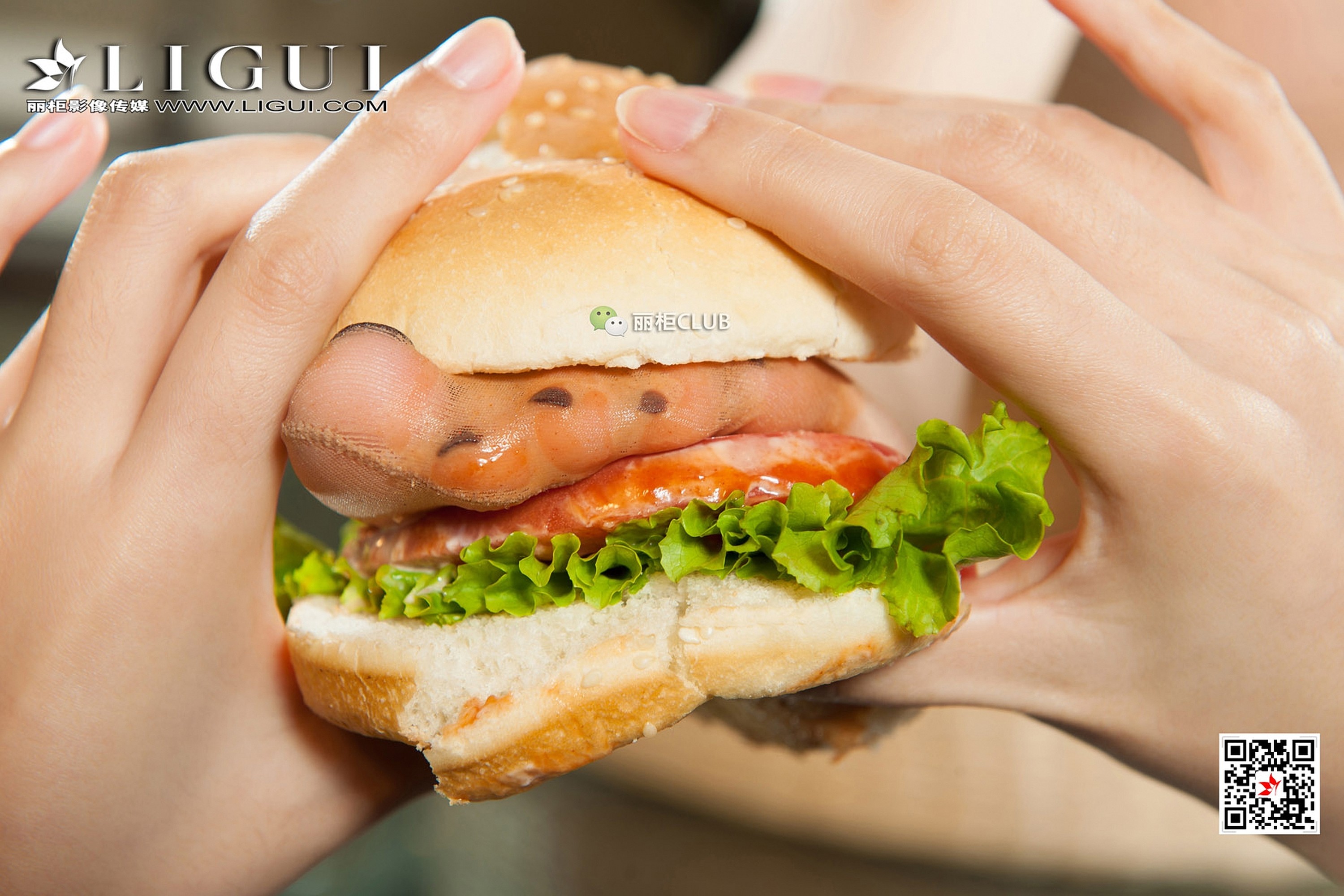 pretty lady dirty feet 64