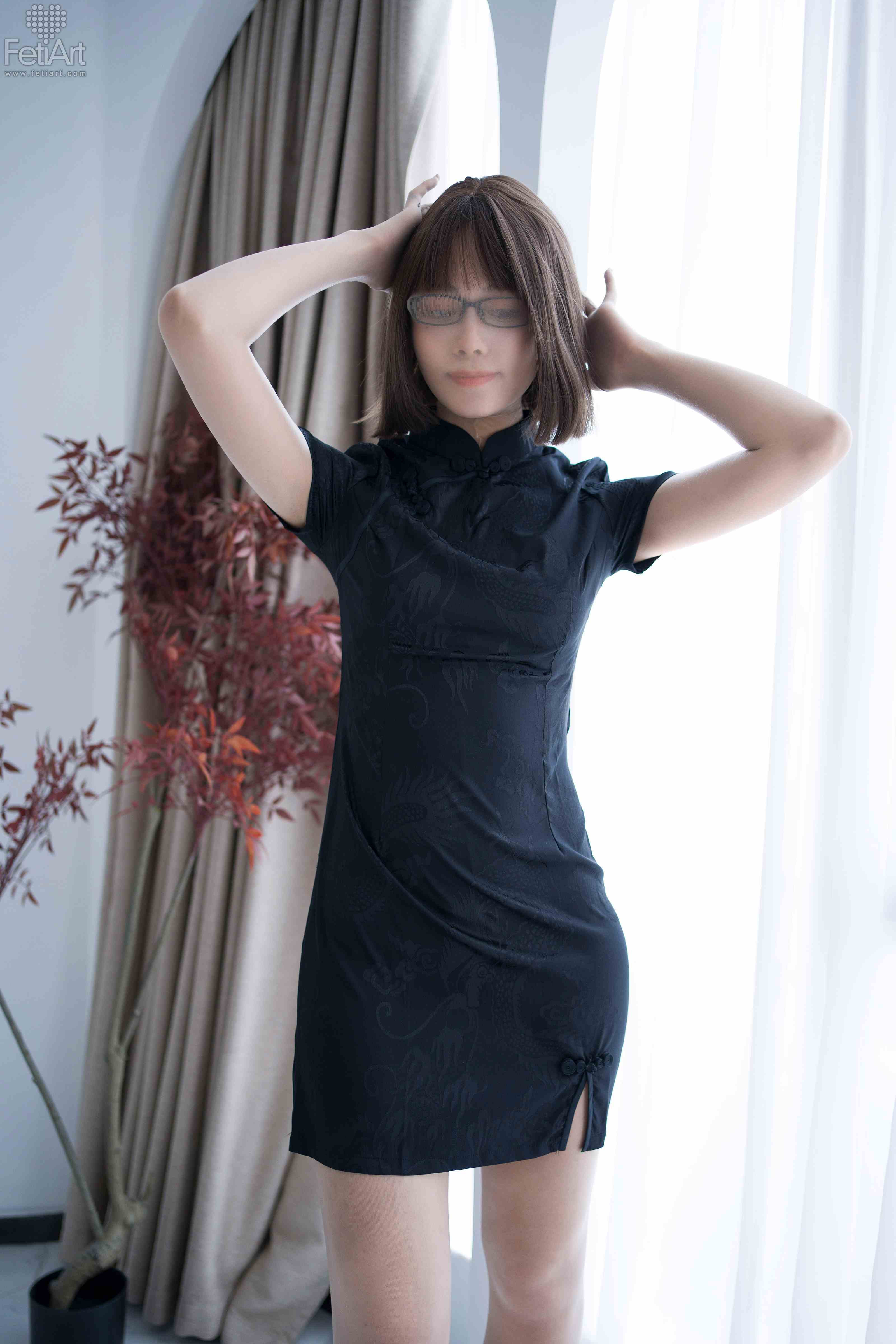 China Beauty Legs and feet 1103