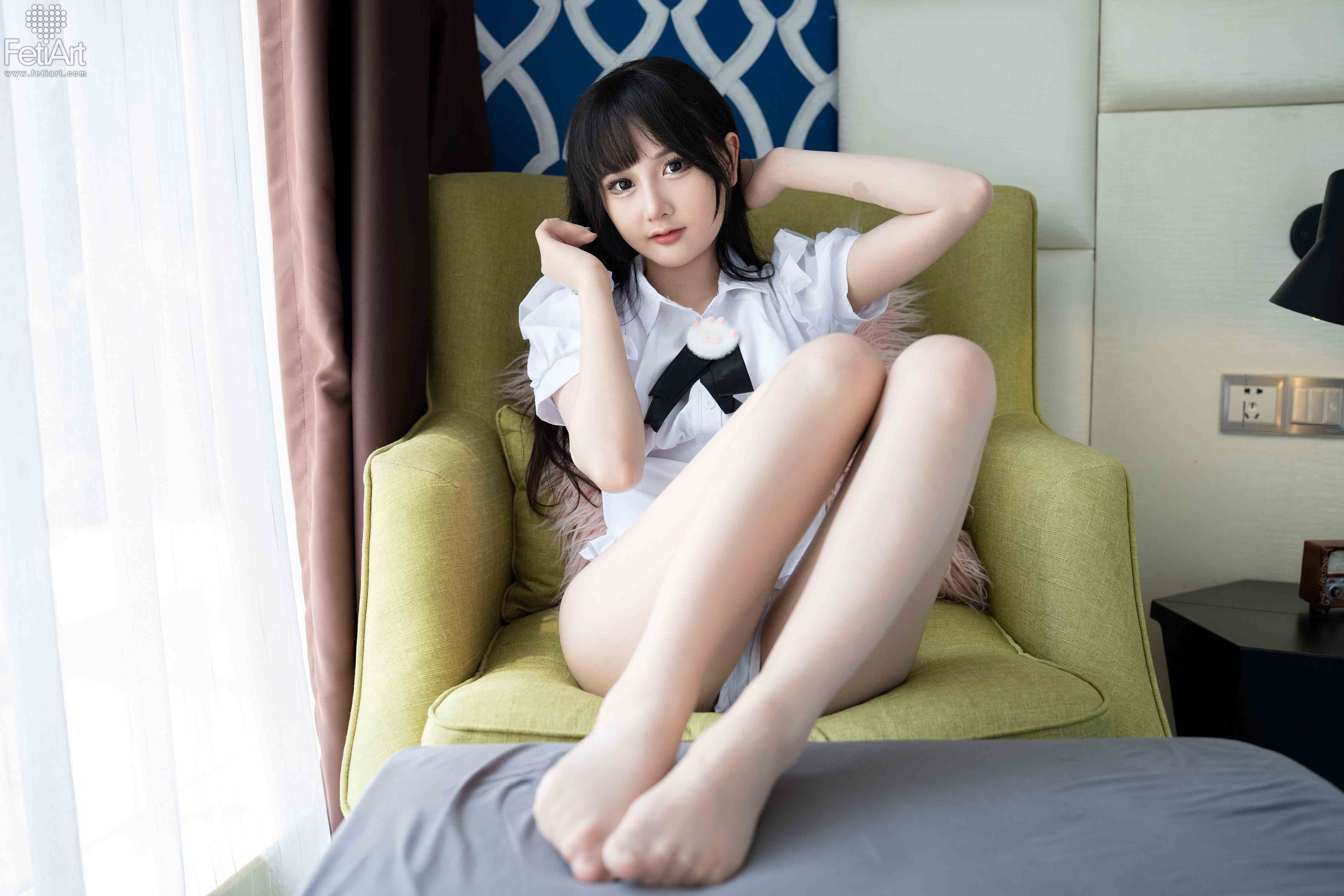 China Beauty Legs and feet 1105