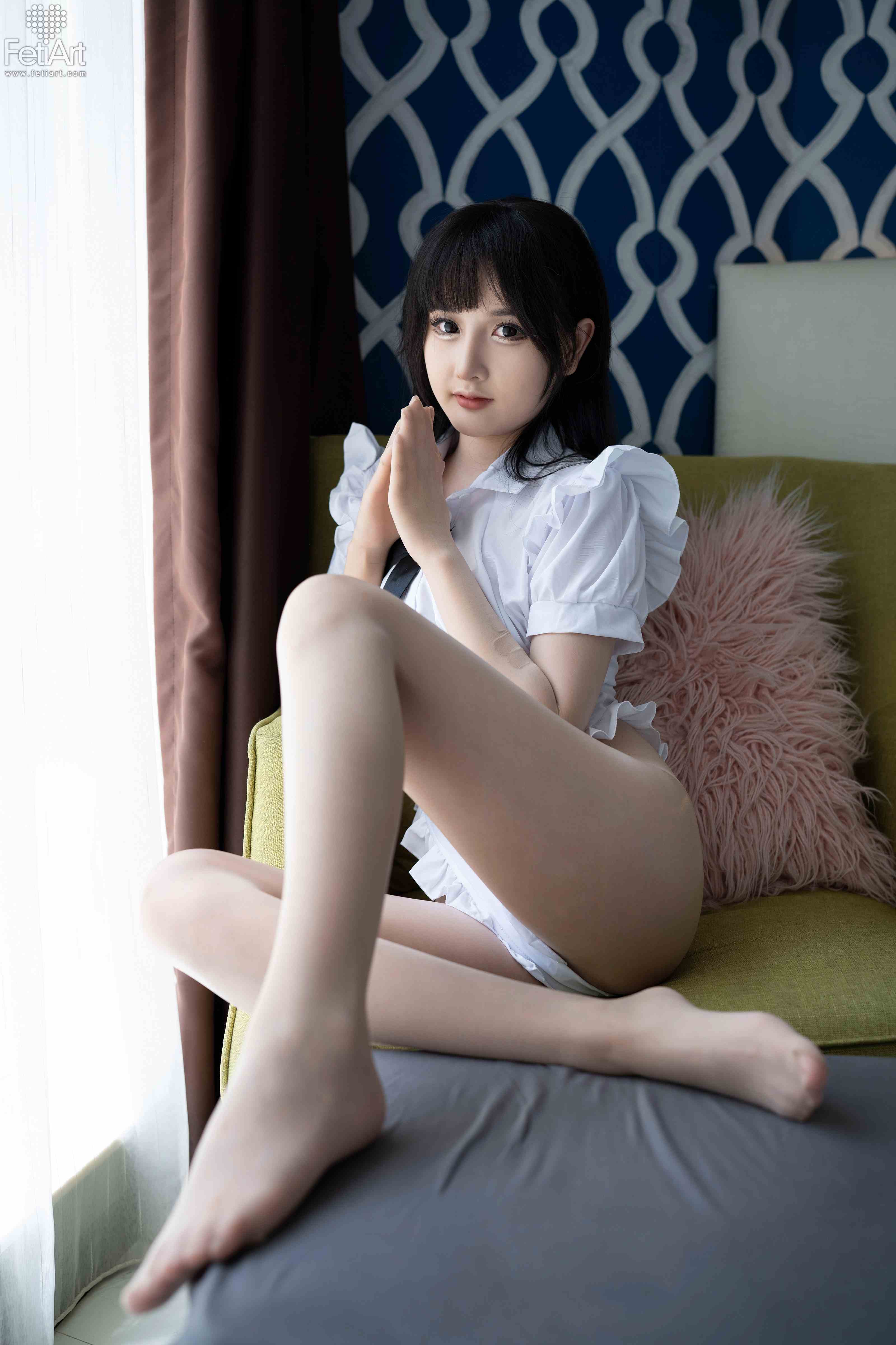 China Beauty Legs and feet 1105