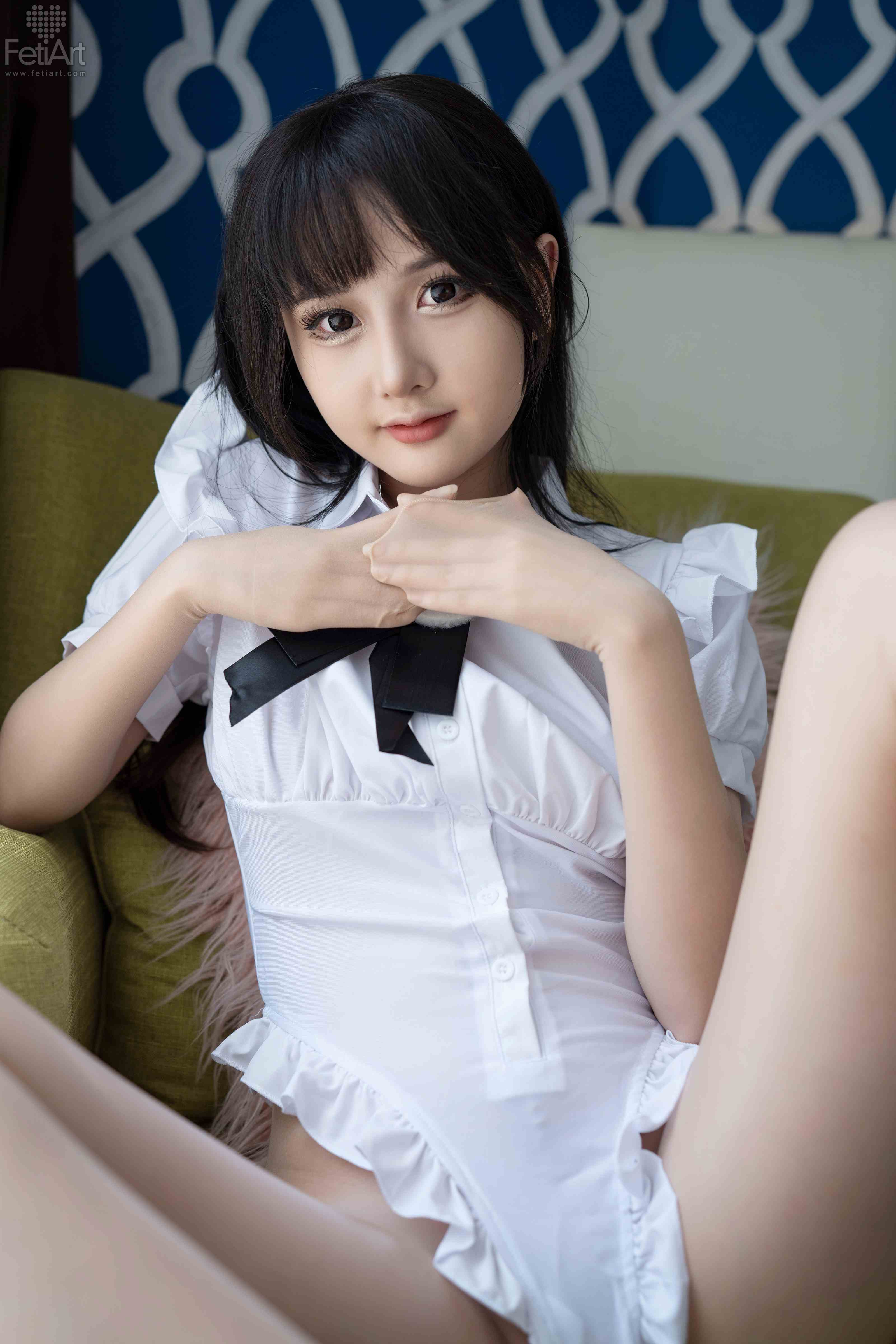 China Beauty Legs and feet 1105