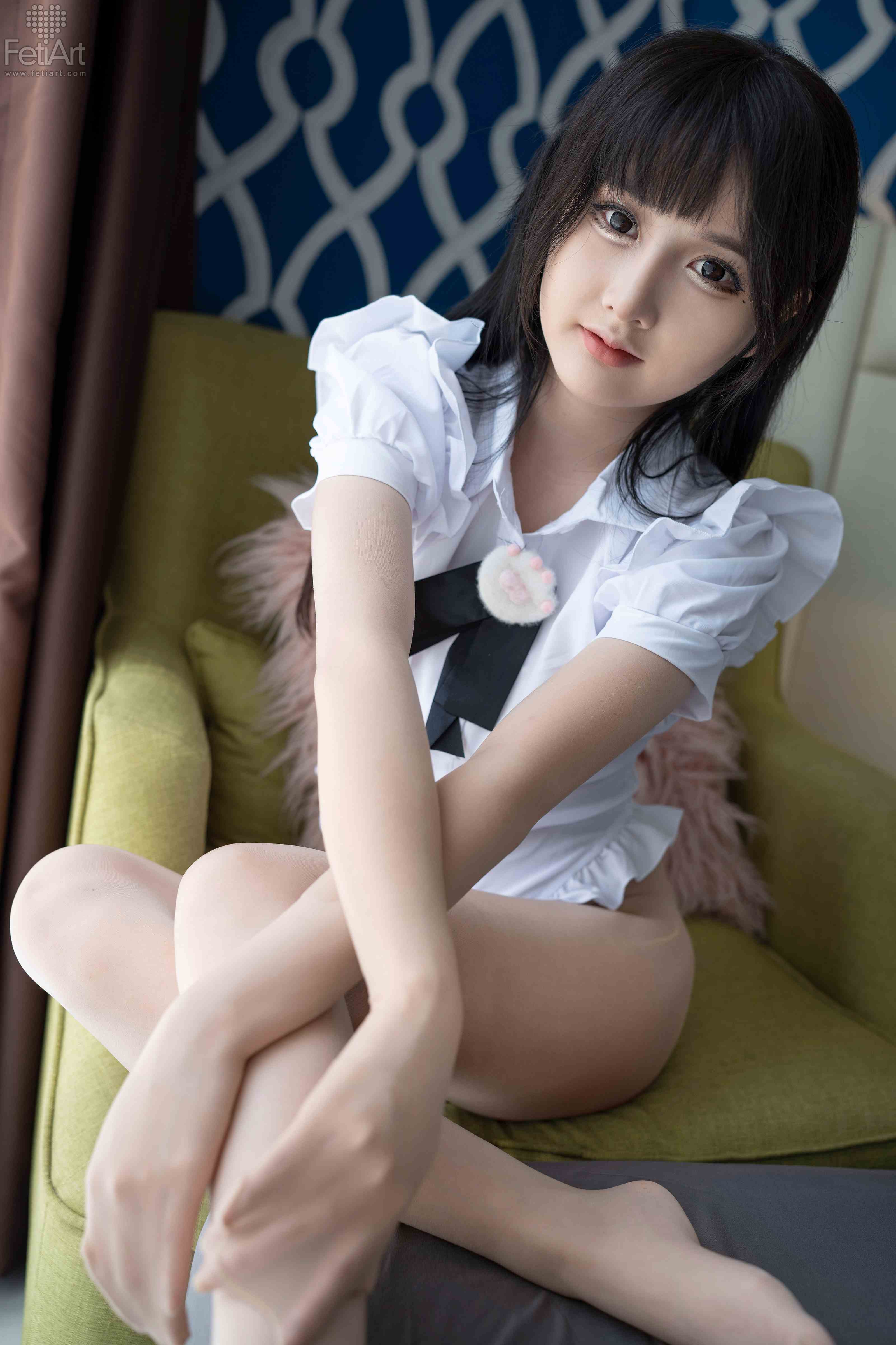 China Beauty Legs and feet 1105