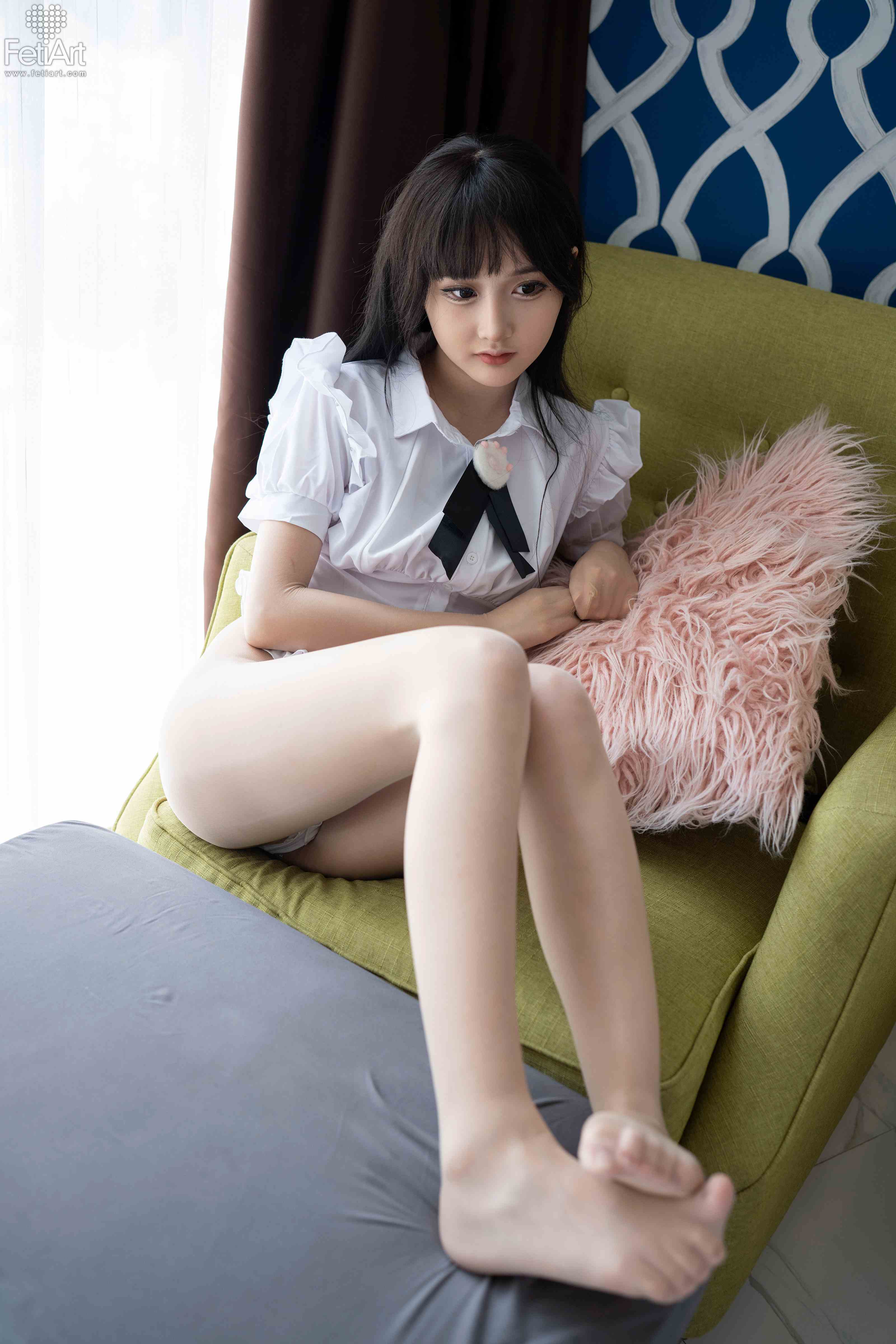 China Beauty Legs and feet 1105