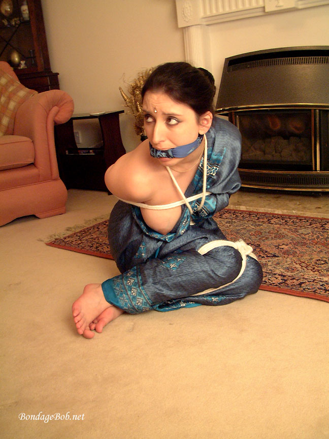 Tied Sexy Beauties 381-2