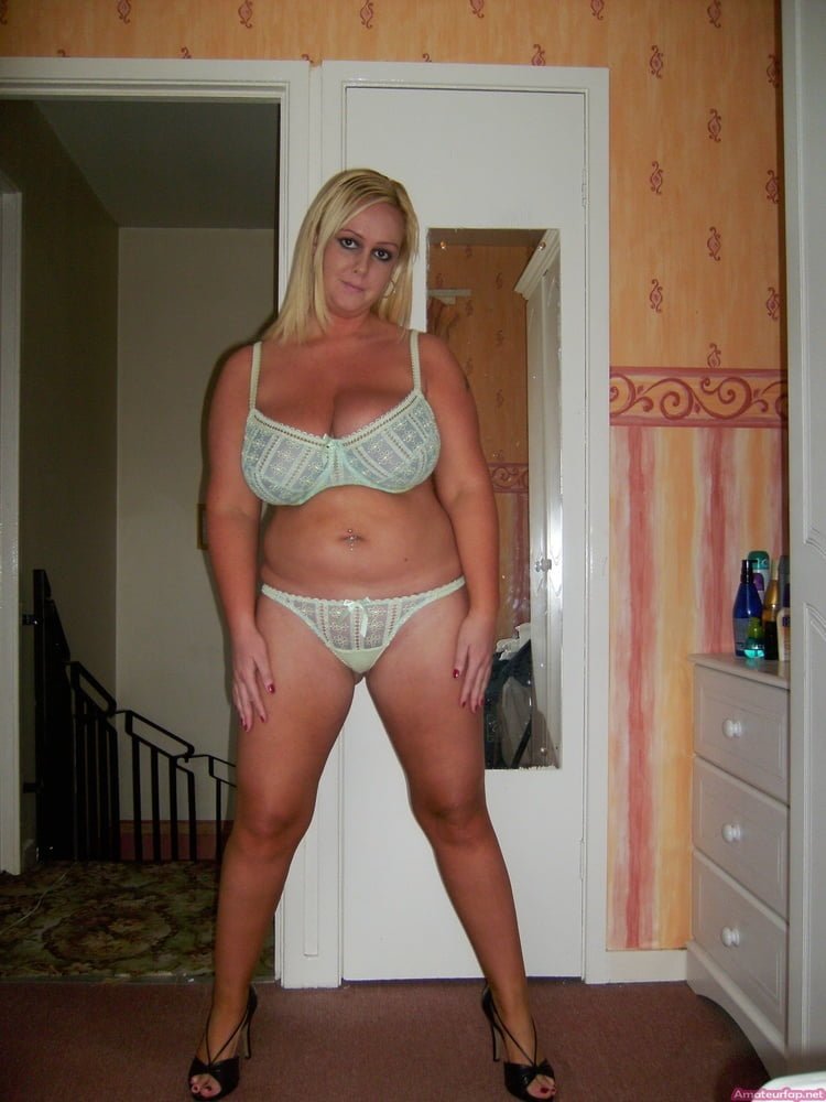 horny slut and  web sow Marion Kruse