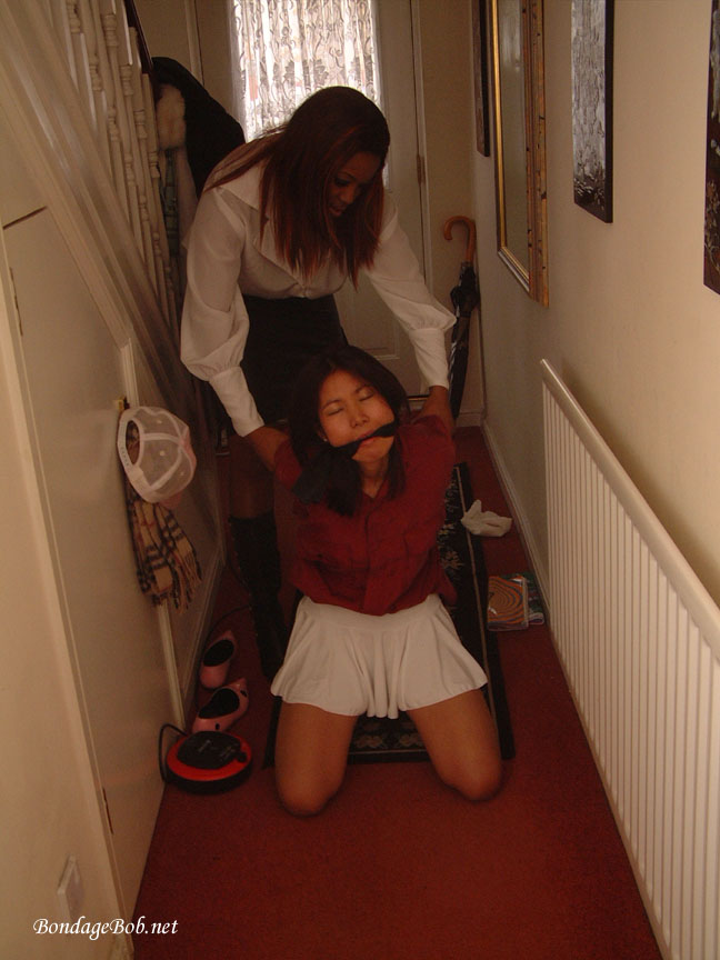 Tied Sexy Beauties 385-1