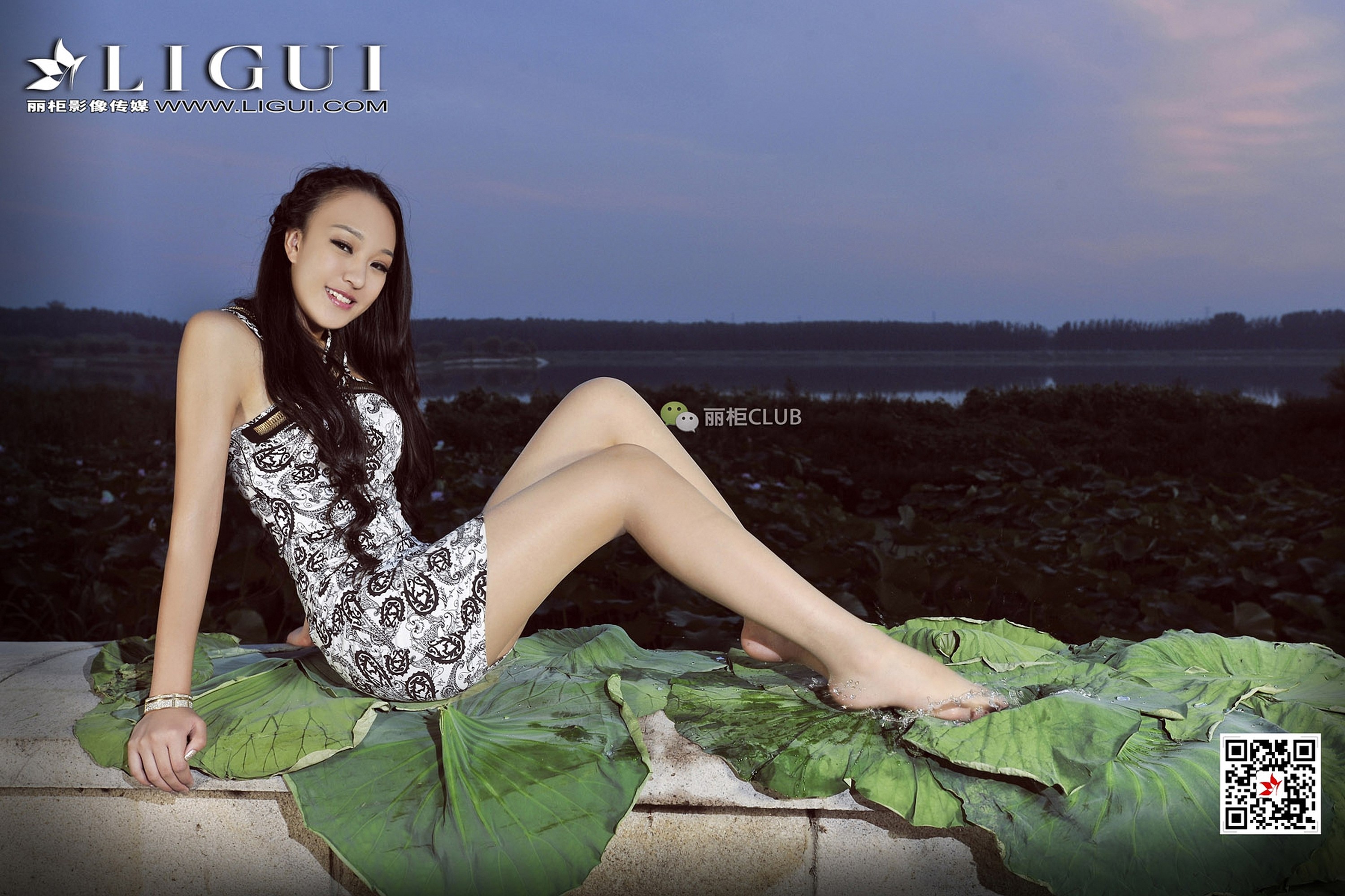 pretty lady dirty feet 66