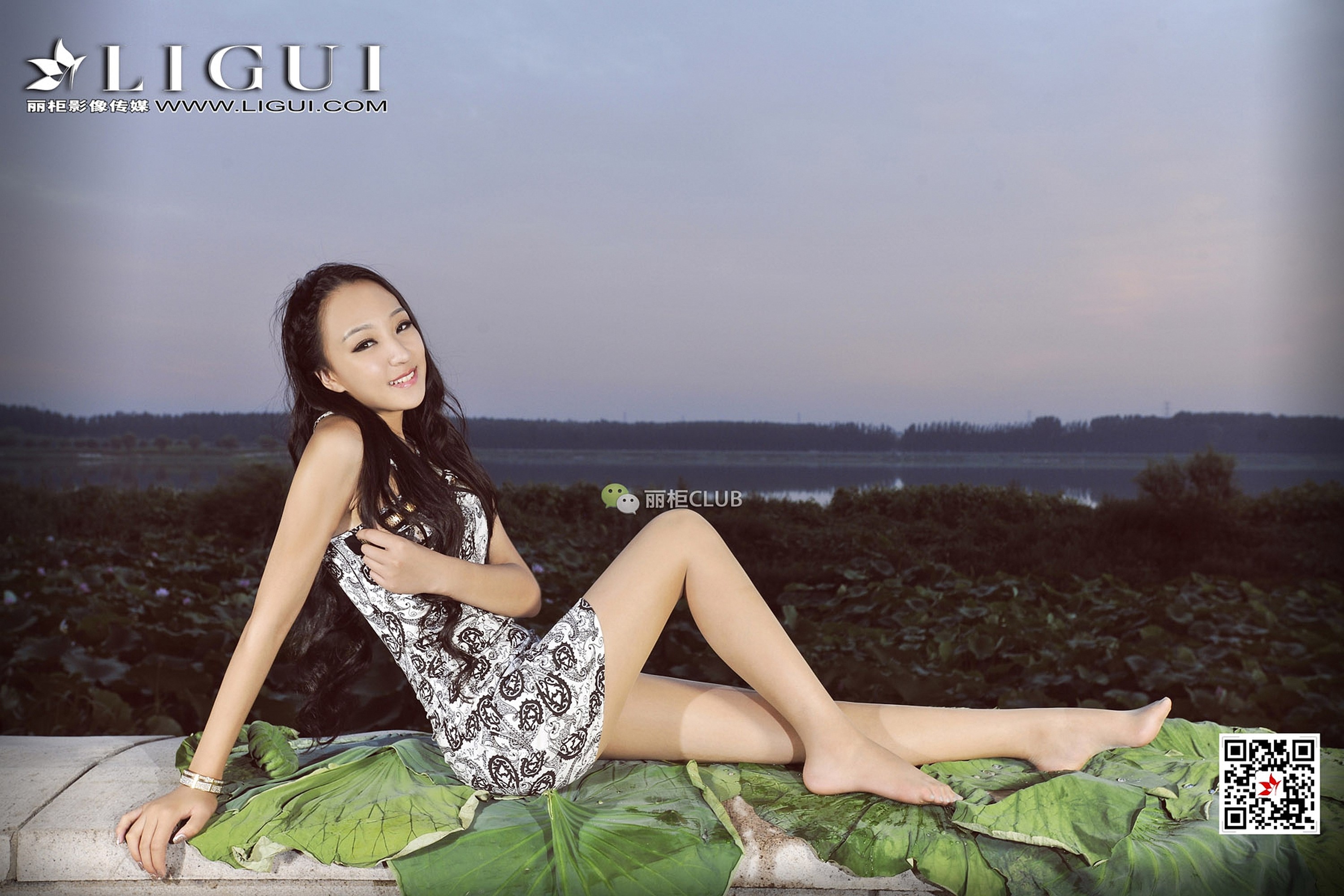 pretty lady dirty feet 66